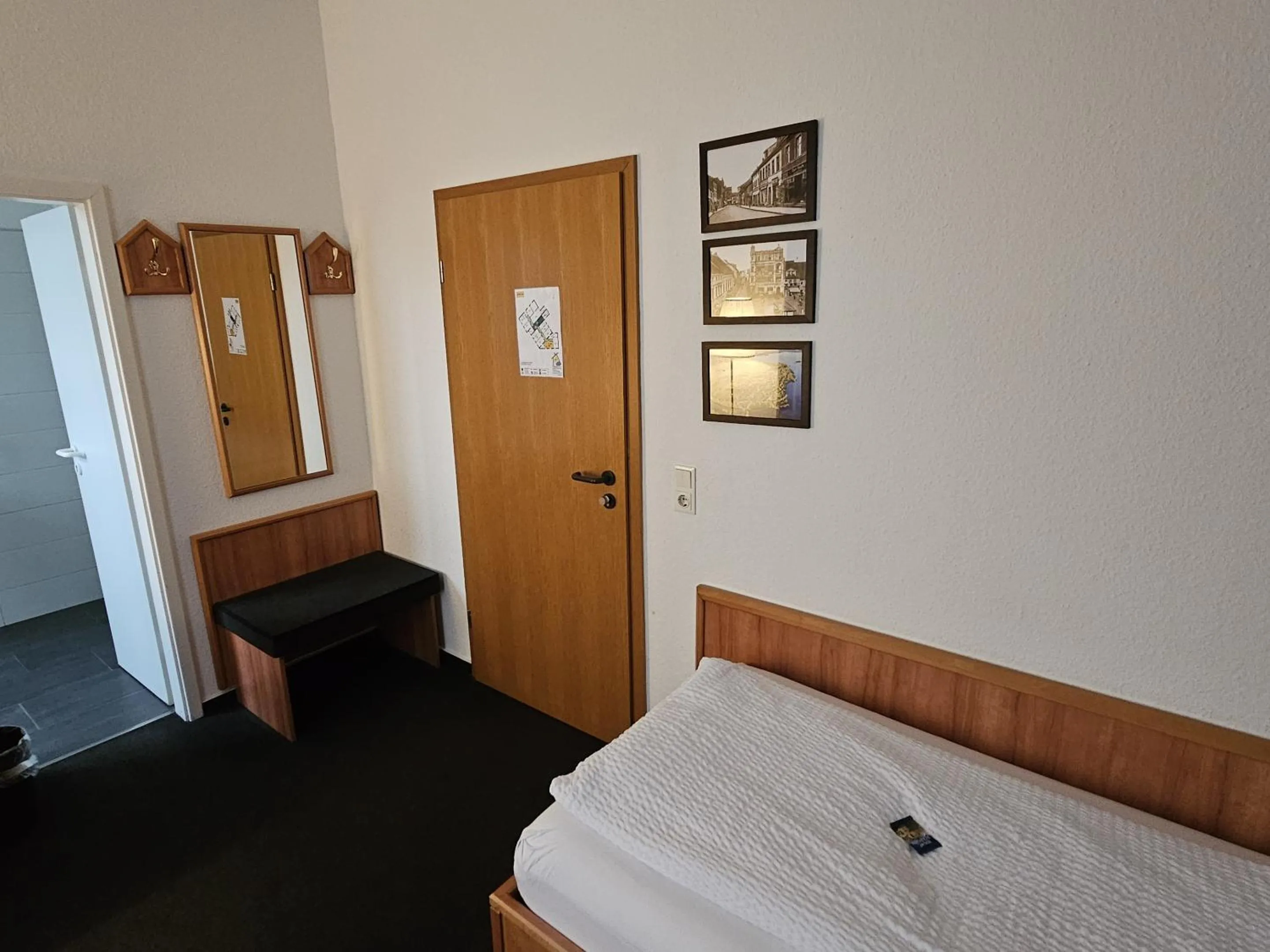 Bedroom, Bed in Parkhotel Senftenberg