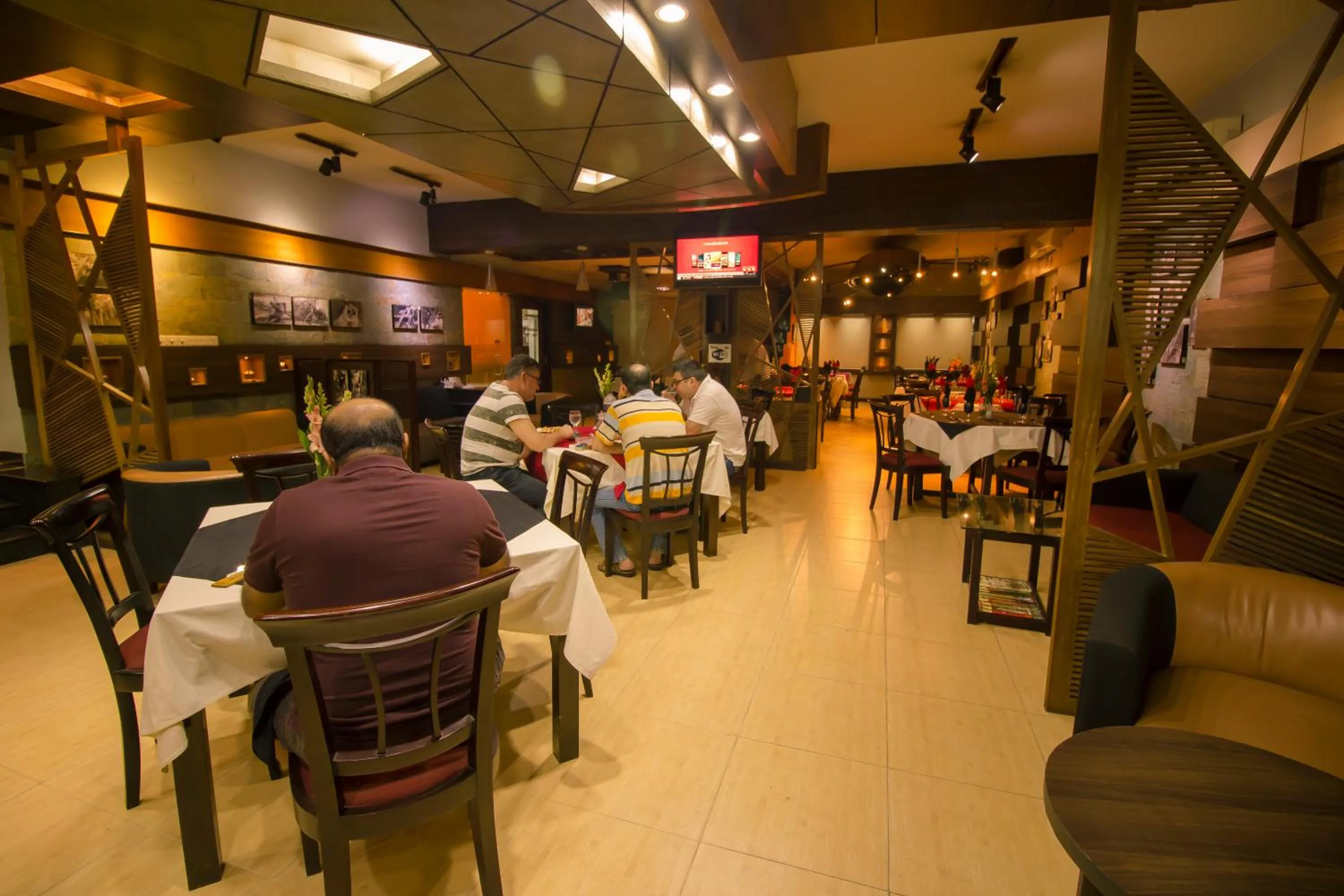 Restaurant/places to eat in Rafflesia Serviced Apartments