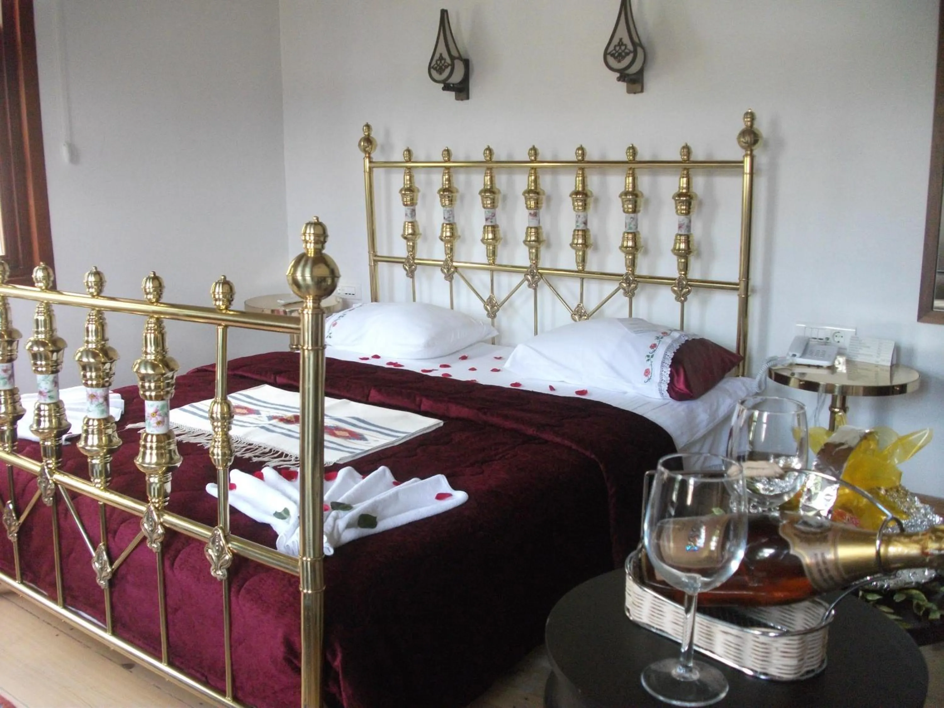 Bed in Iksir Resort Town