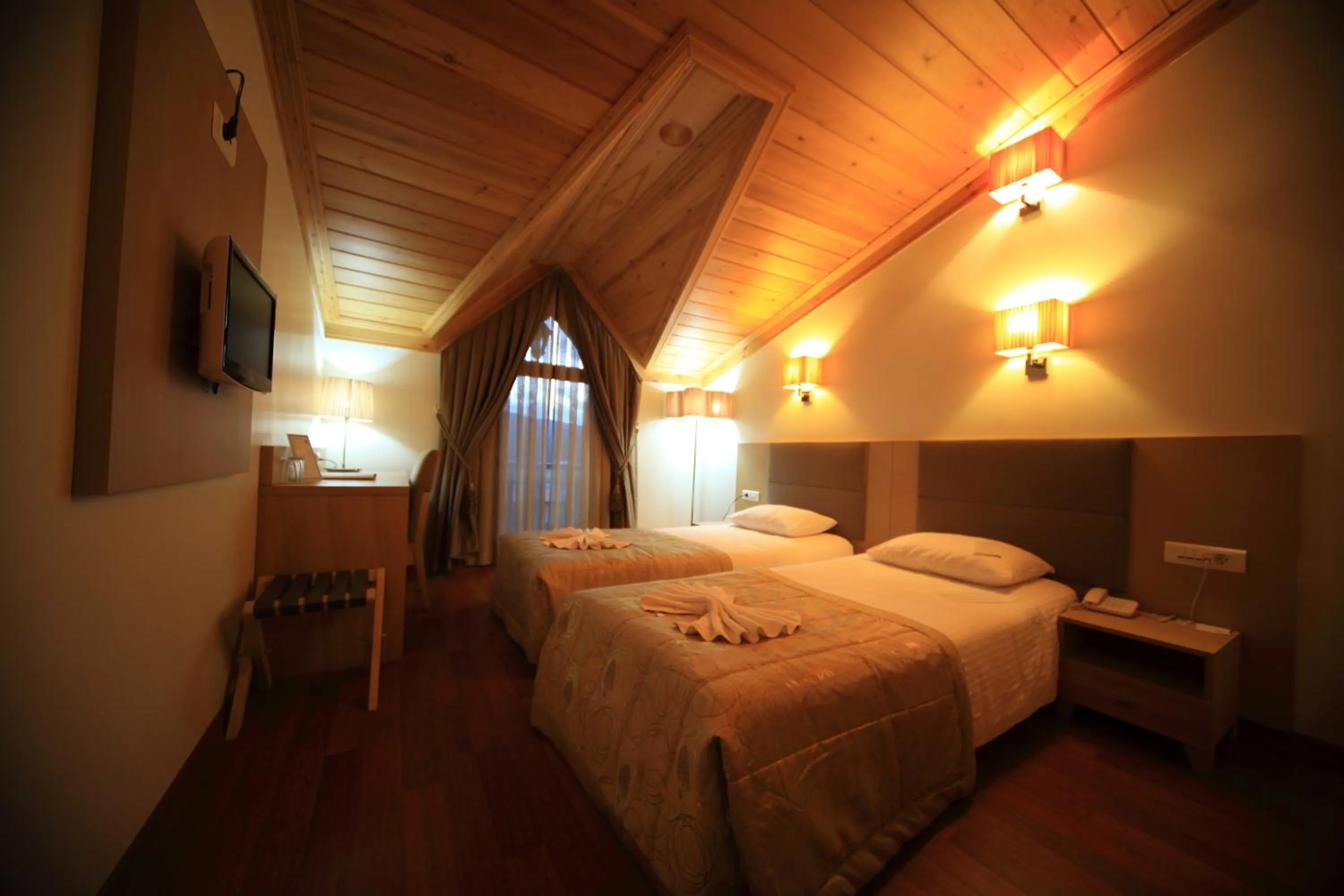 Photo of the whole room in Iksir Resort Town