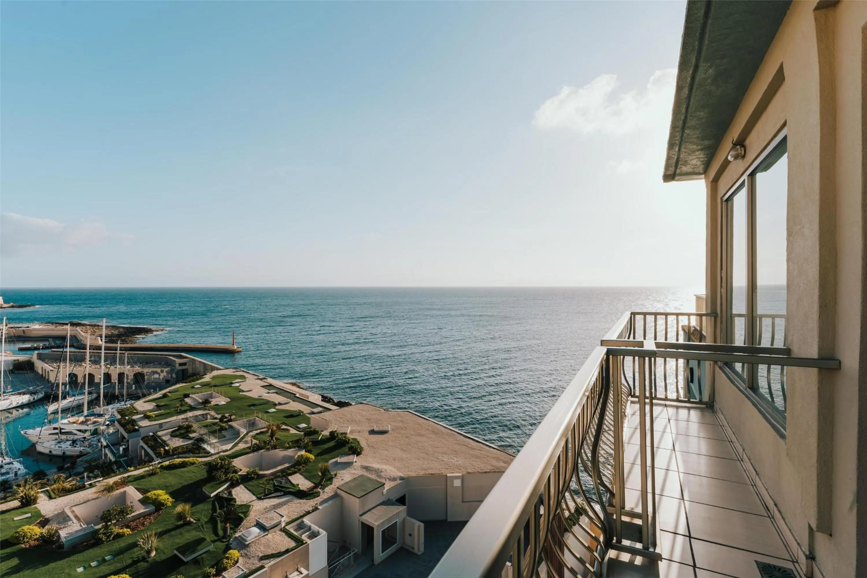 Bedroom in Cavalieri Hotel Malta, a member of Radisson Individuals