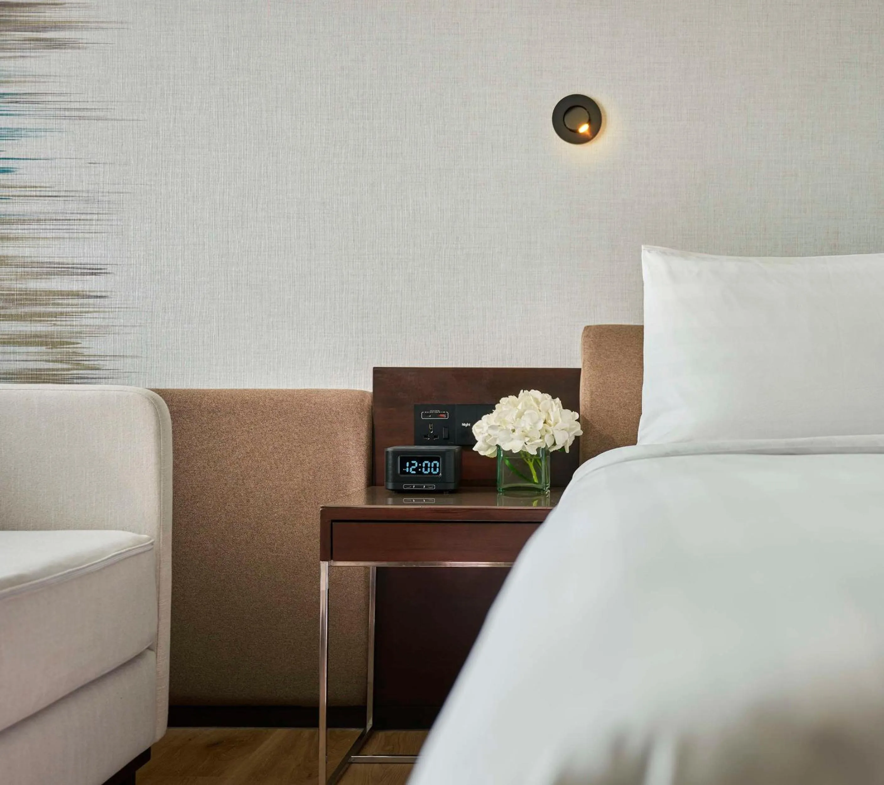 Bedroom, Bed in Traders Hotel, Kuala Lumpur