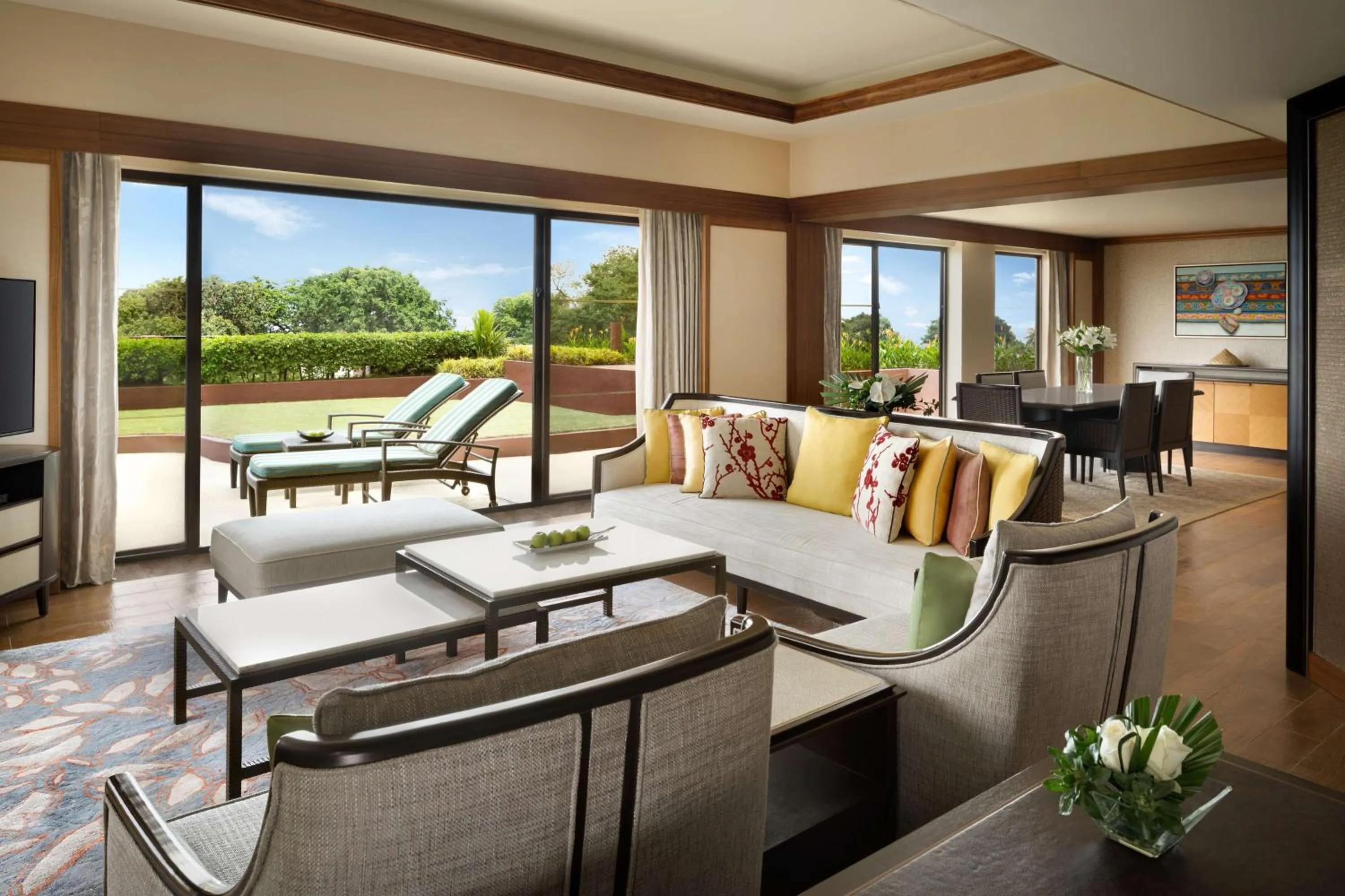 Photo of the whole room in Shangri-La Rasa Sayang, Penang