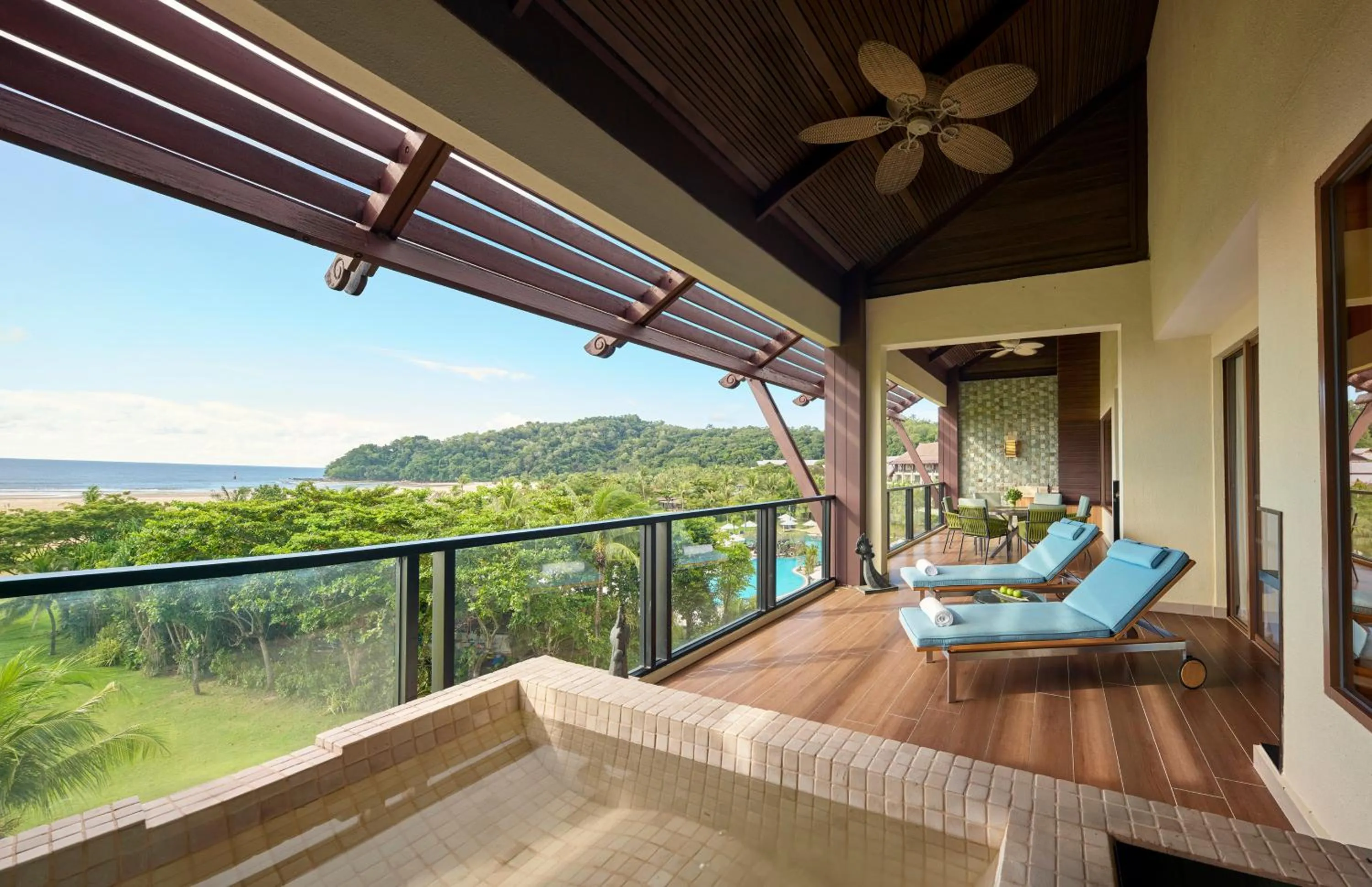 Balcony/Terrace in Shangri-La Rasa Ria, Kota Kinabalu
