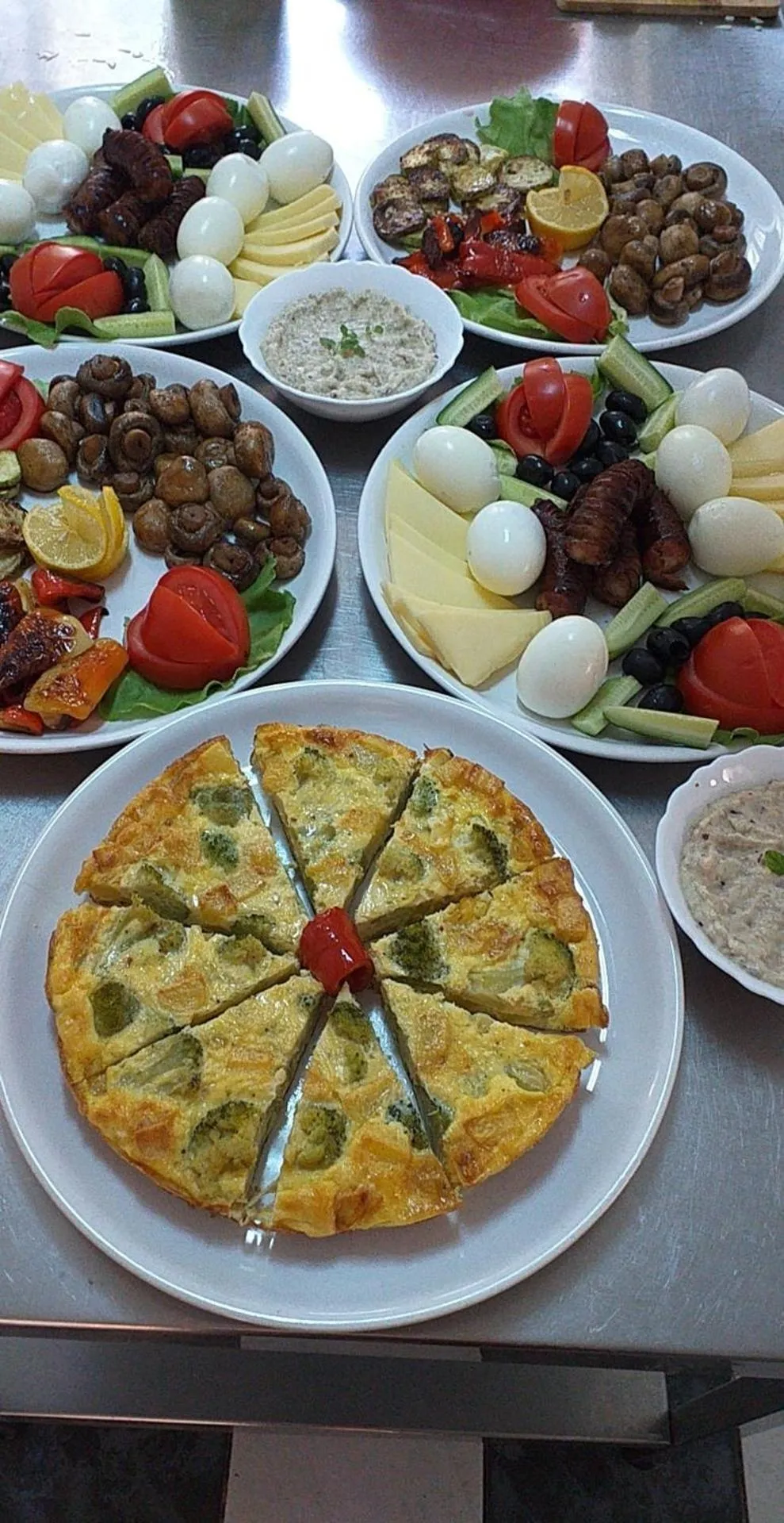 Food in Vila Gabriel