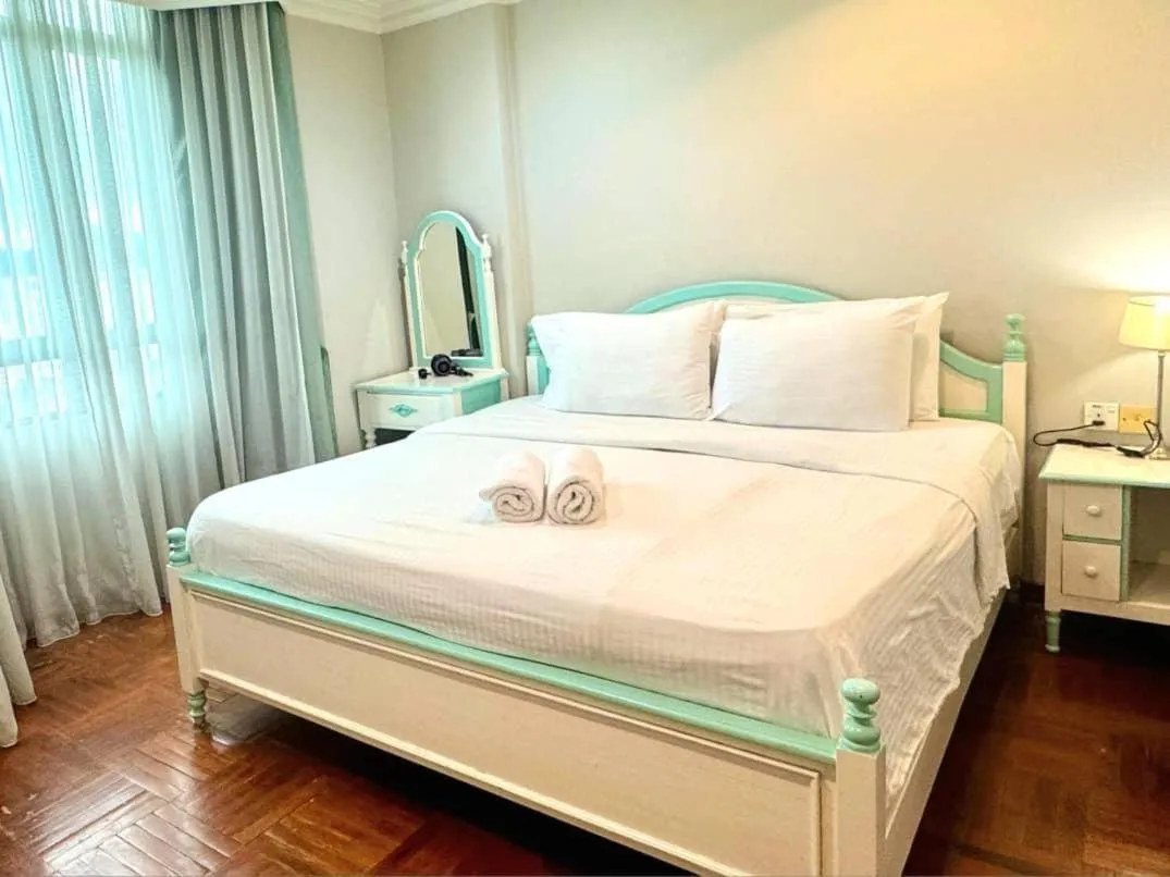 Bedroom, Bed in Century Bay Private Residences