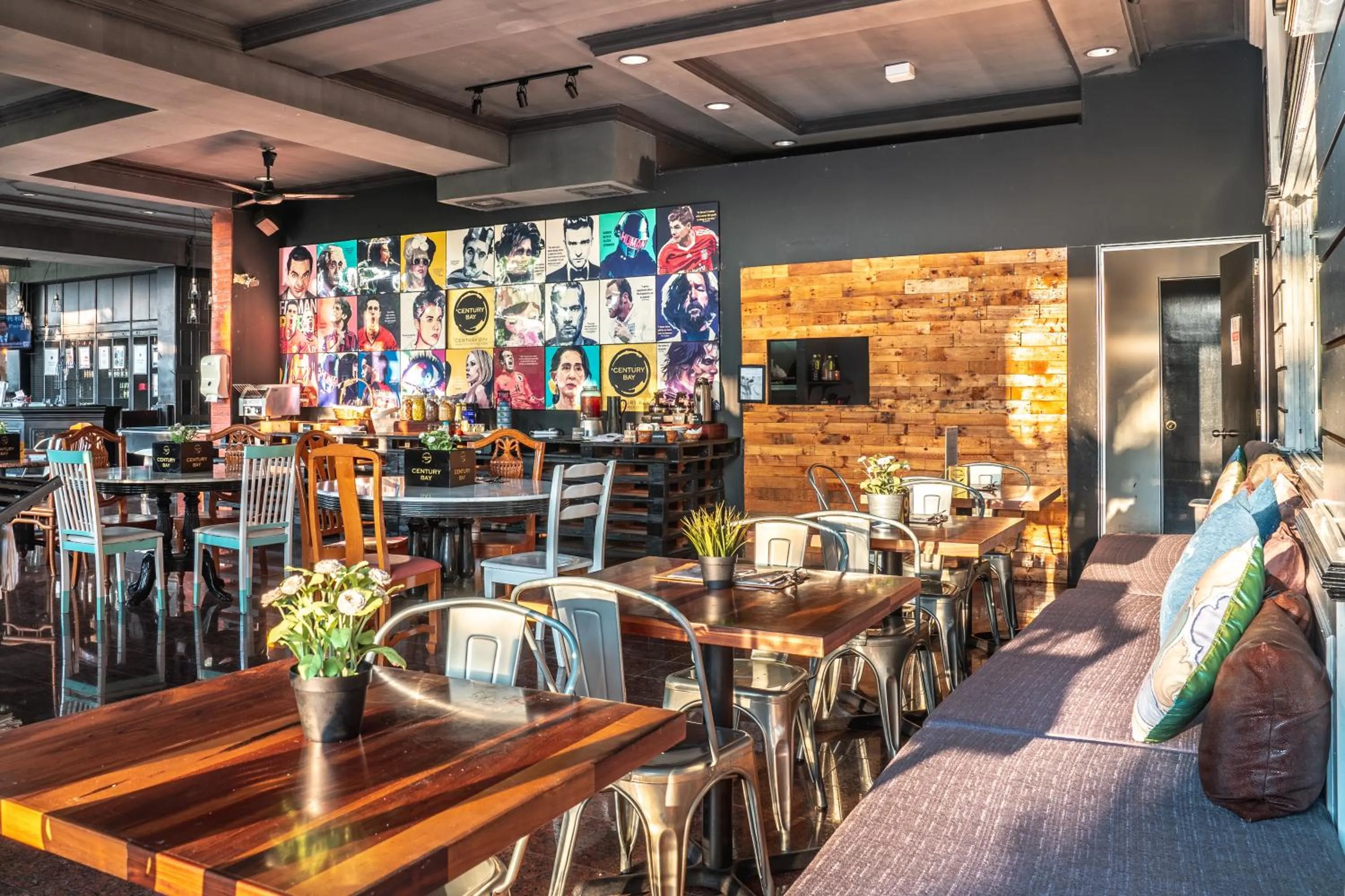 Restaurant/places to eat in Century Bay Private Residences