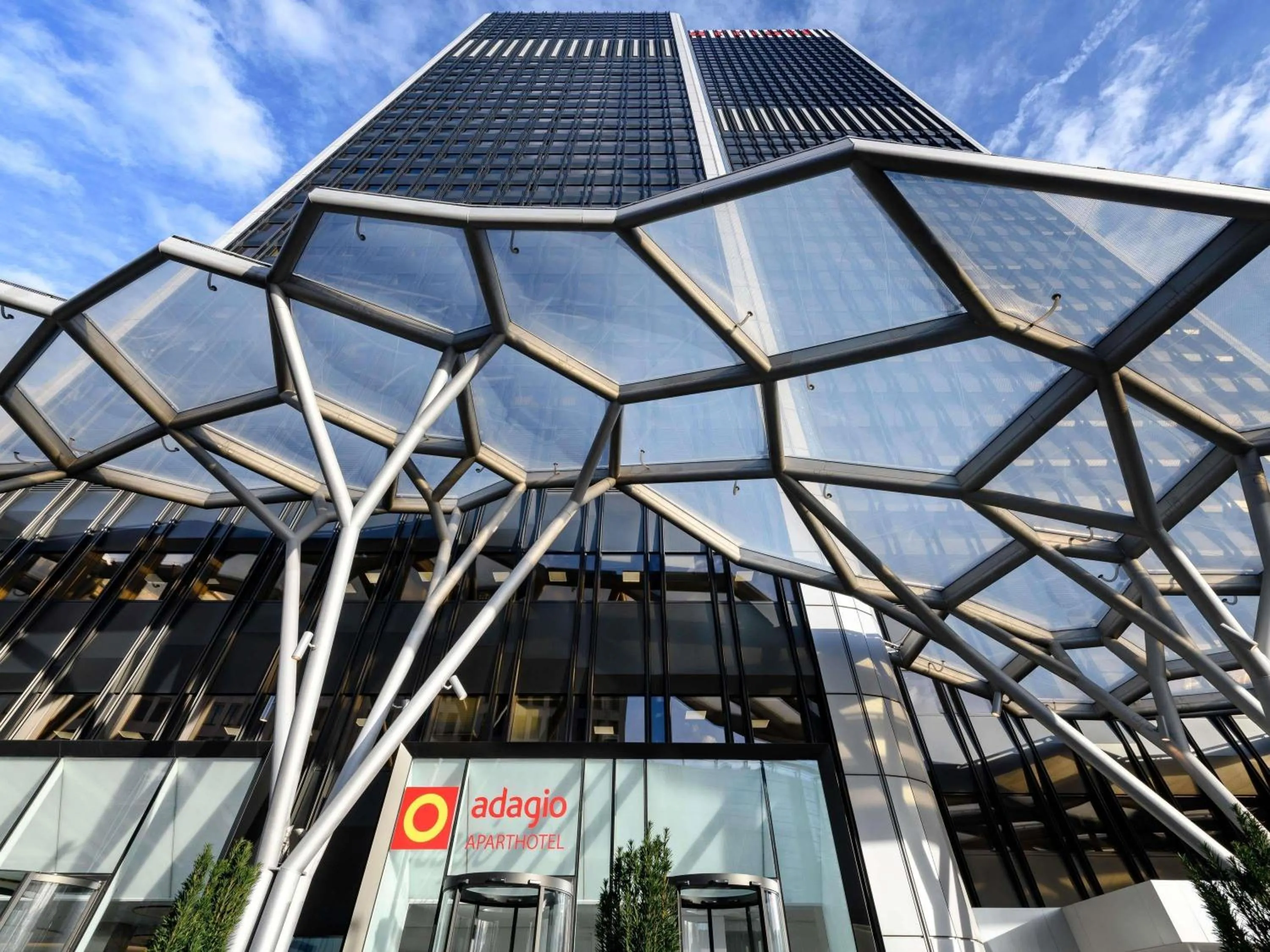 Property building in Aparthotel Adagio Frankfurt City Messe