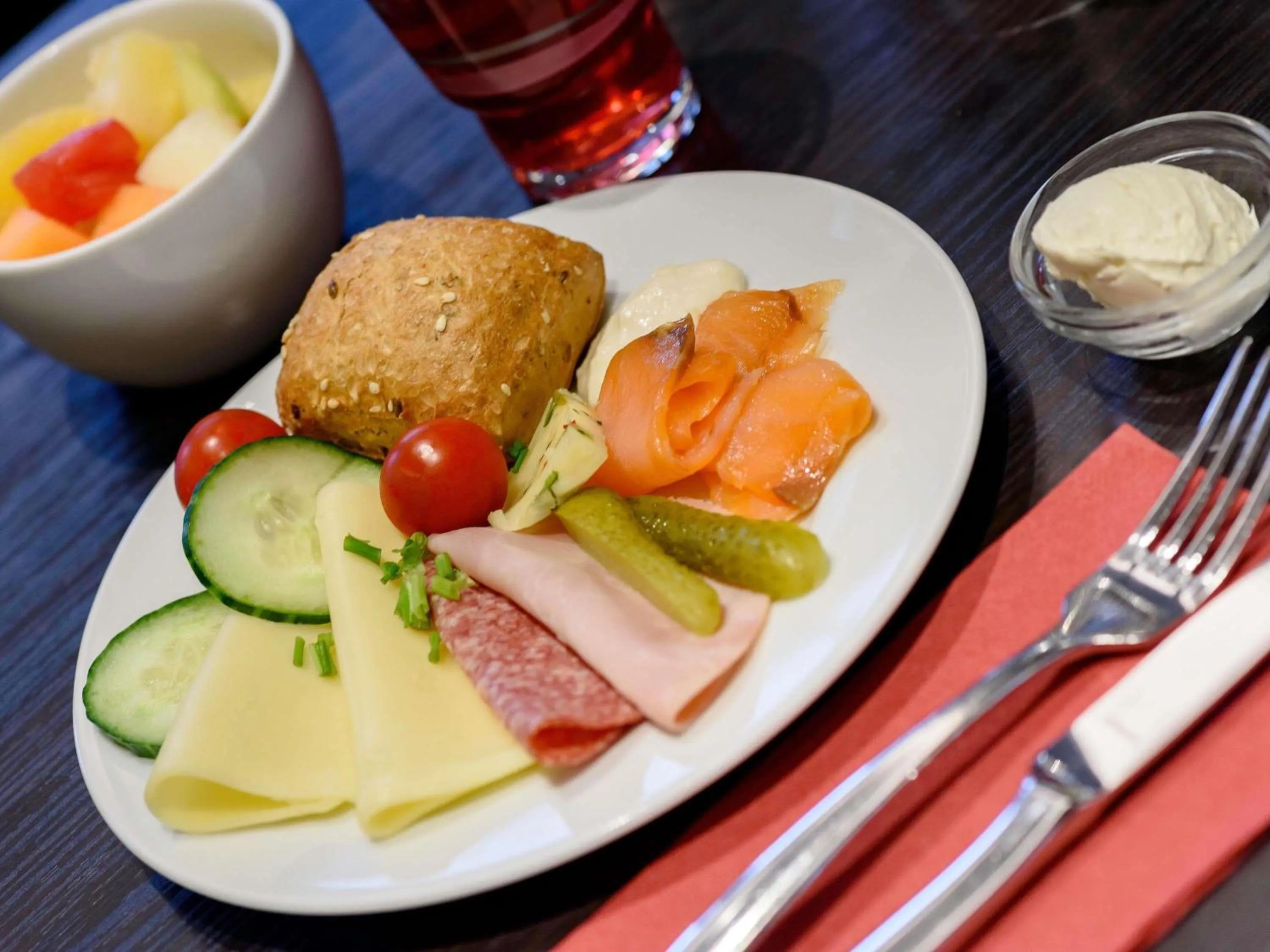 Breakfast in Aparthotel Adagio Frankfurt City Messe