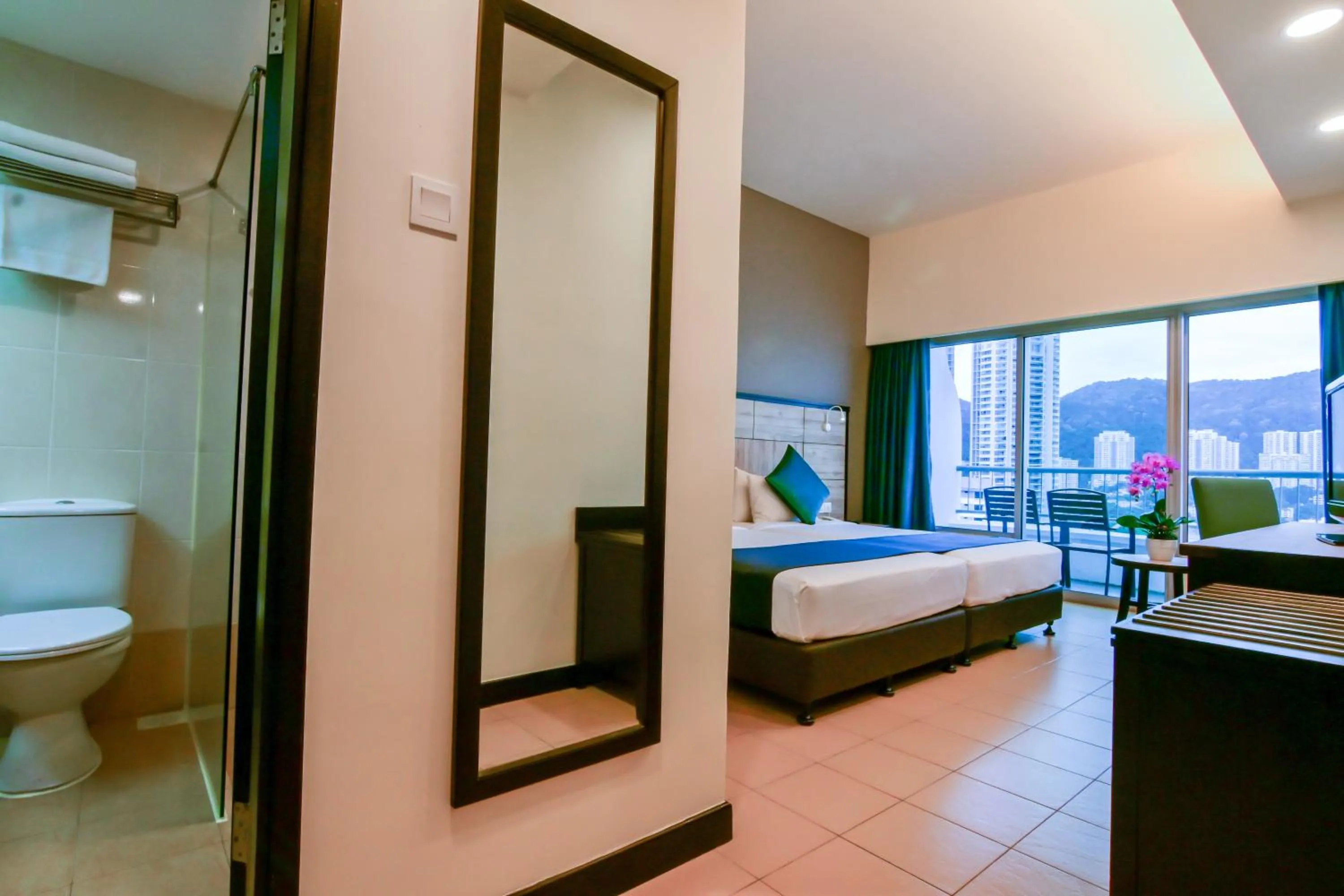 Bed in Flamingo Hotel by the Beach, Penang