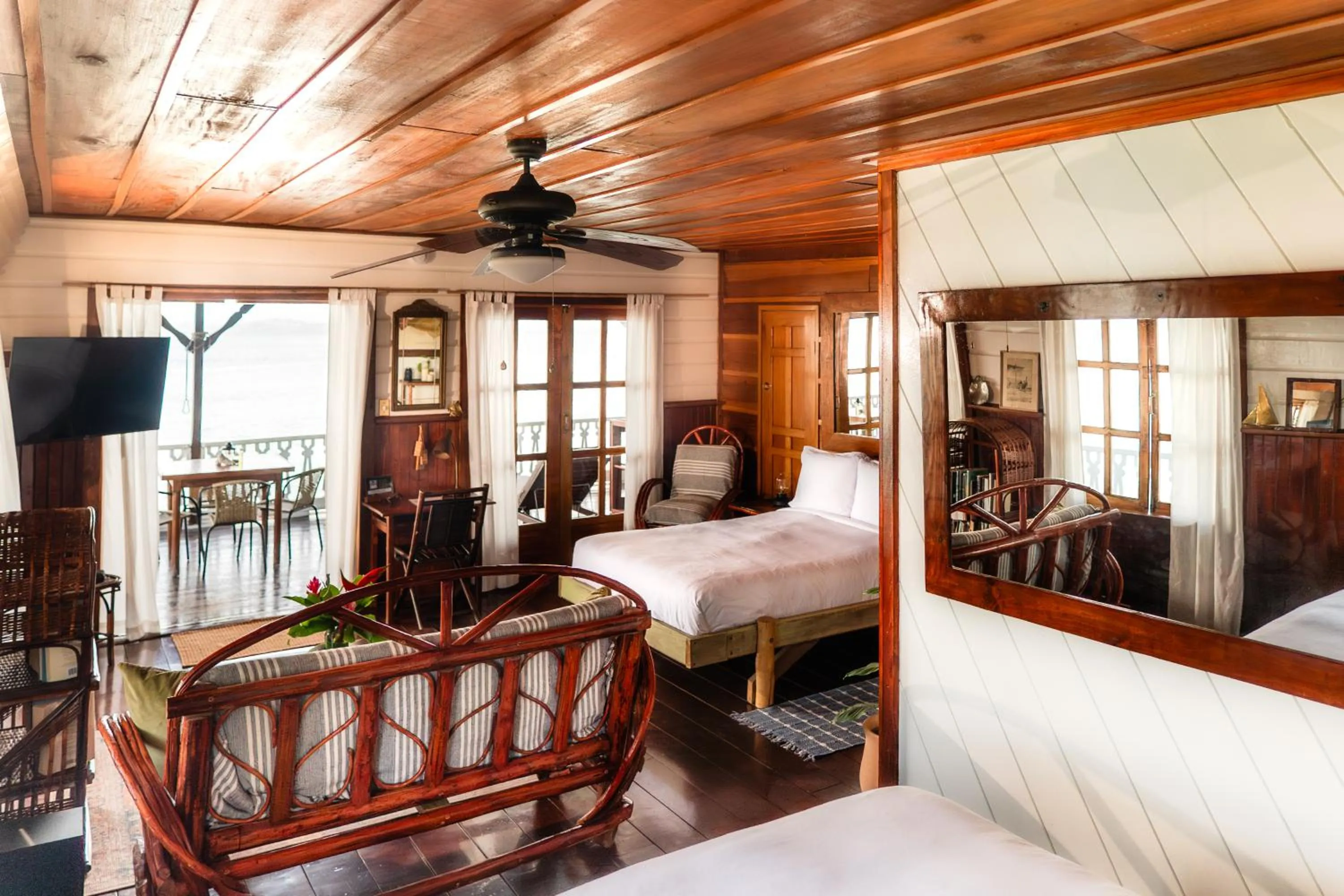 Bed in Casa Acuario Boutique Hotel