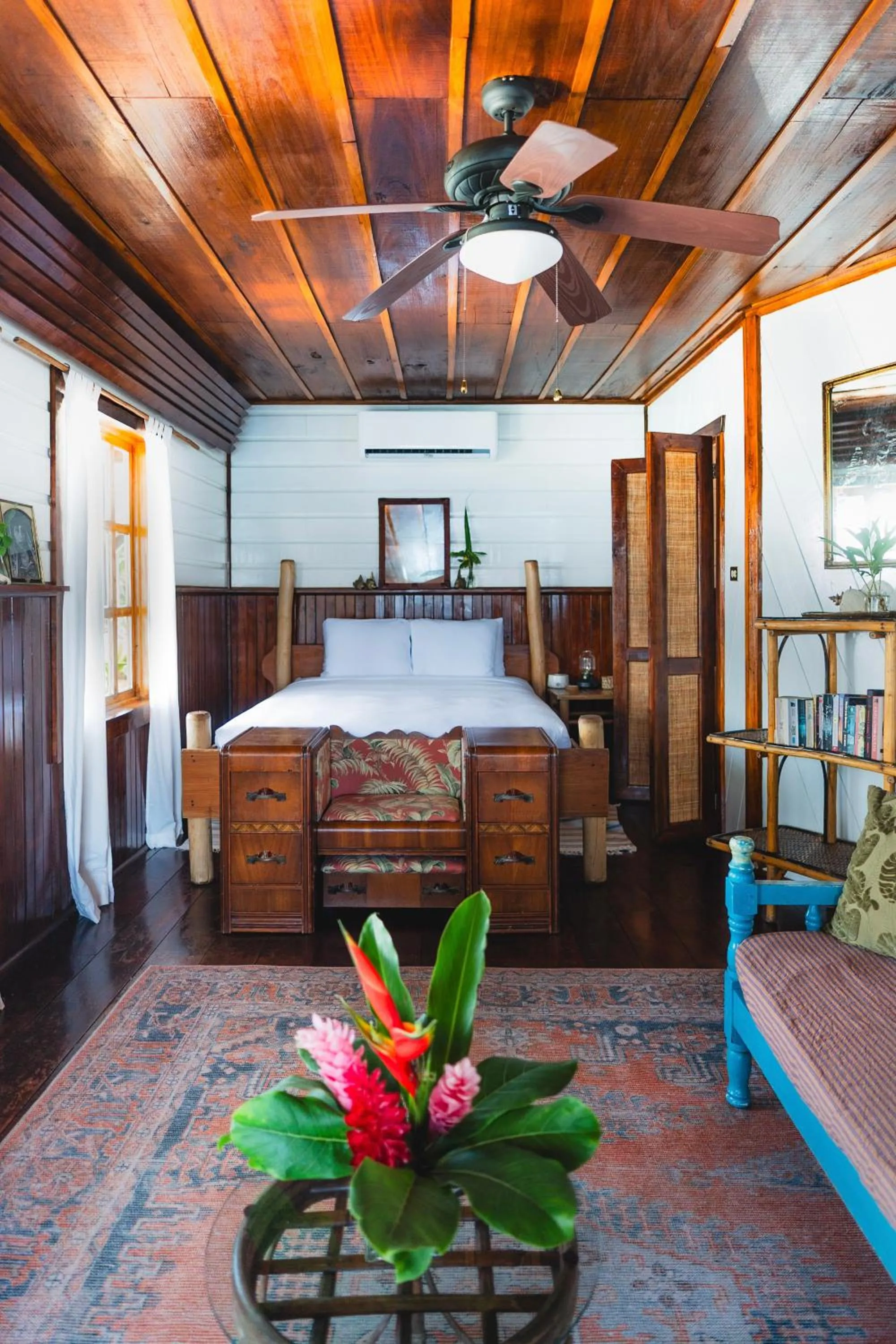 Bed in Casa Acuario Boutique Hotel