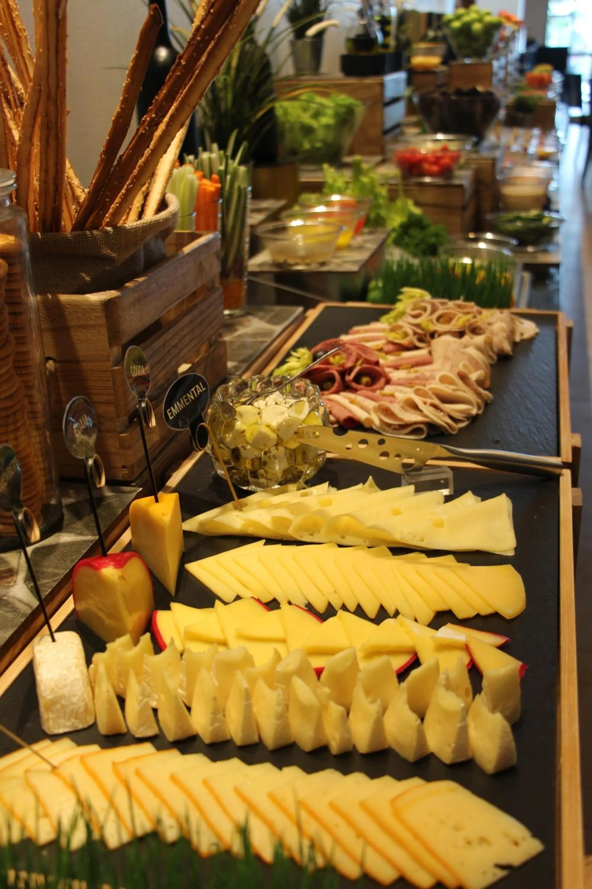 Breakfast in Holiday Inn Melaka by IHG