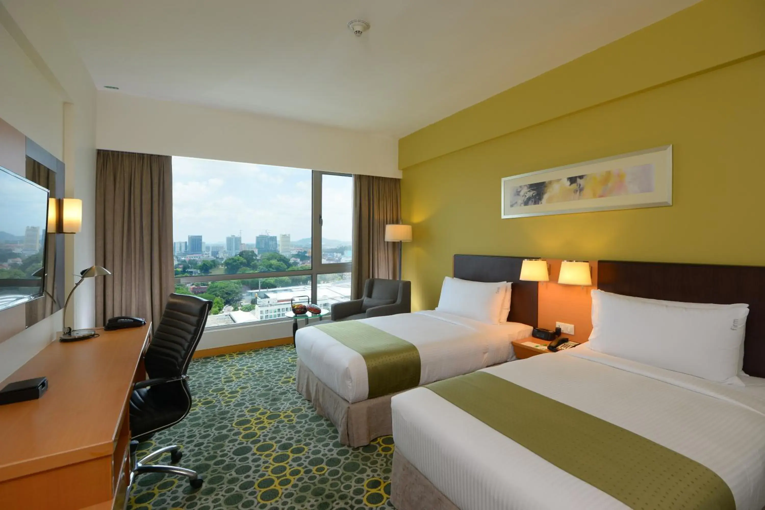 2 Single Beds Standard Lounge Access City View in Holiday Inn Melaka by IHG 2 Single Beds Standard Lounge Access City View in Holiday Inn Melaka by IHG