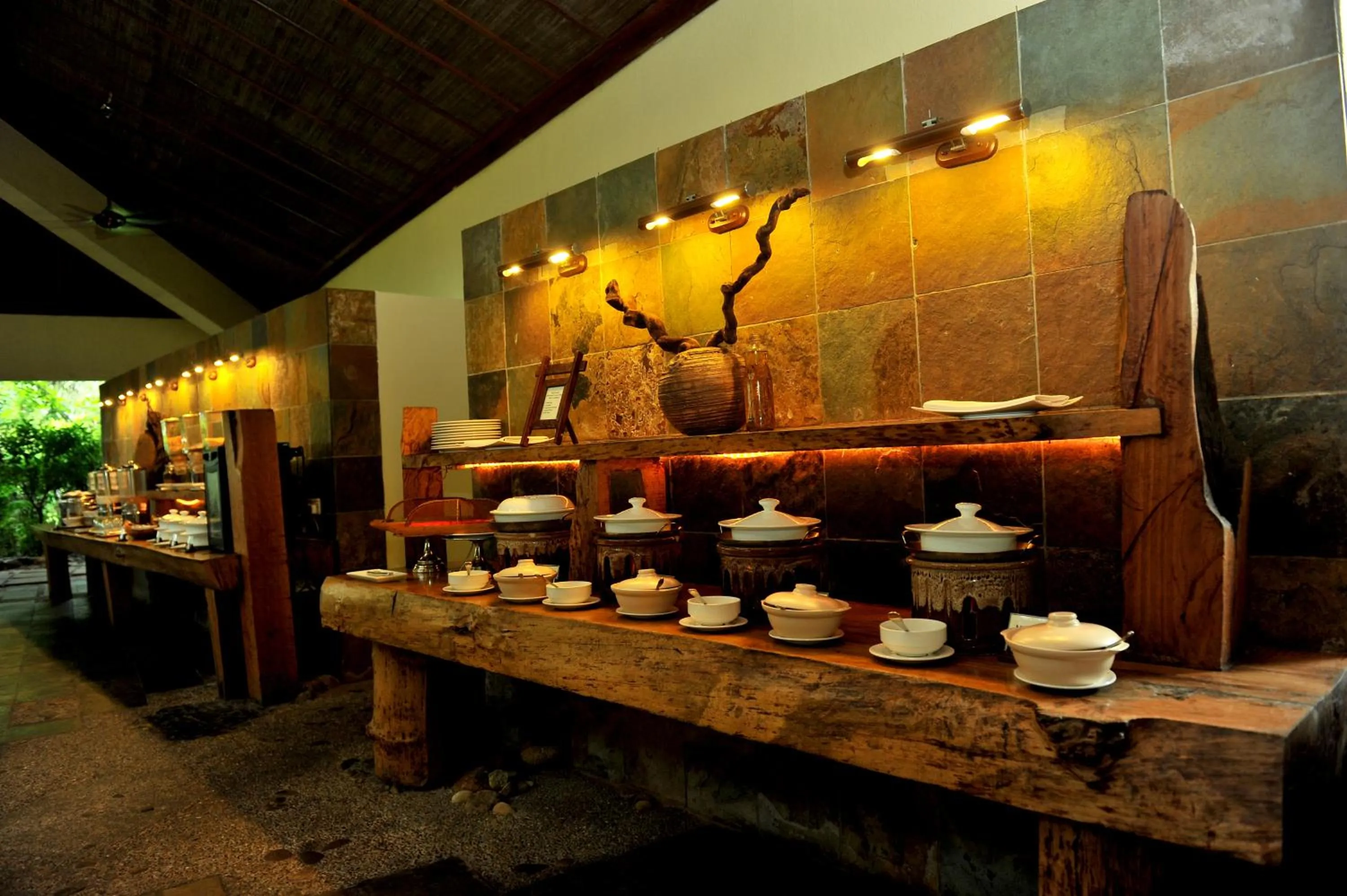 Restaurant/places to eat in Tanjung Rhu Resort