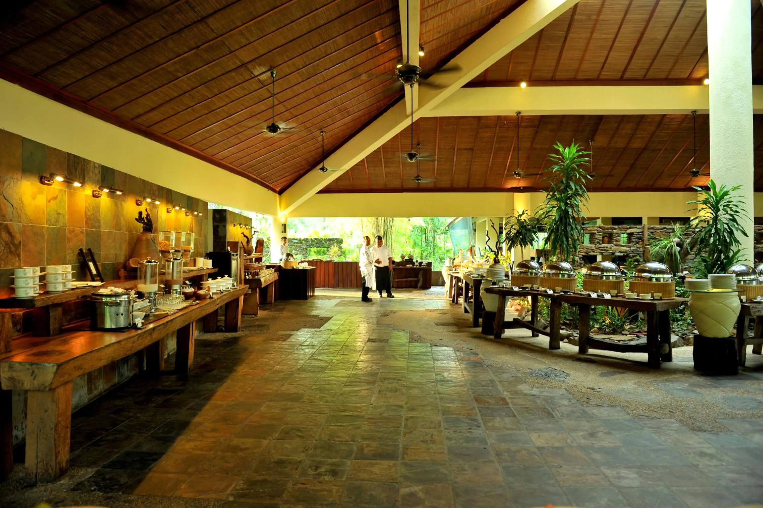 Restaurant/places to eat in Tanjung Rhu Resort
