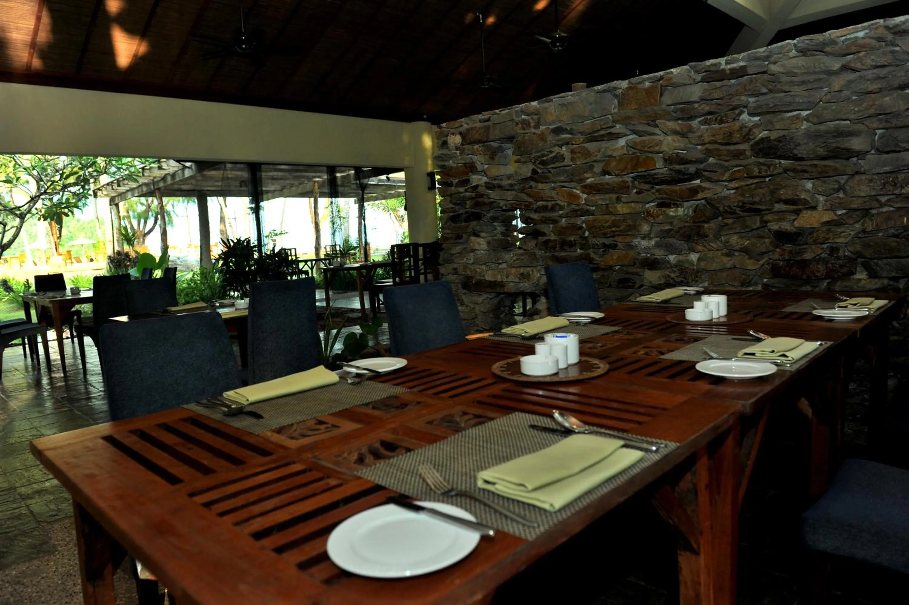 Restaurant/places to eat in Tanjung Rhu Resort