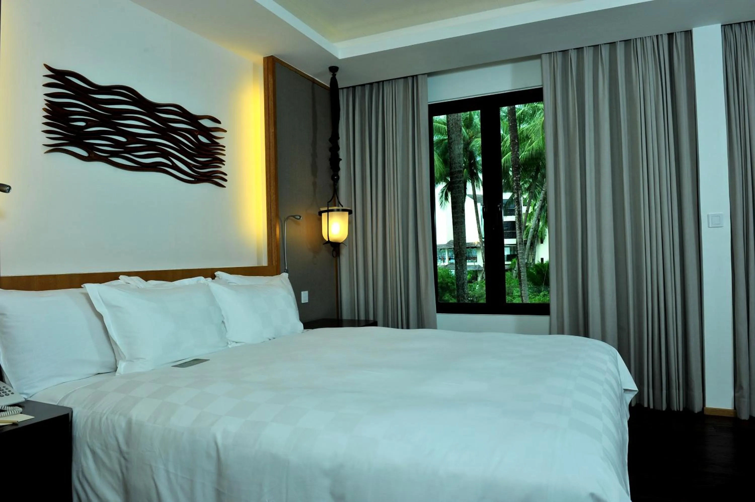 Bed in Tanjung Rhu Resort