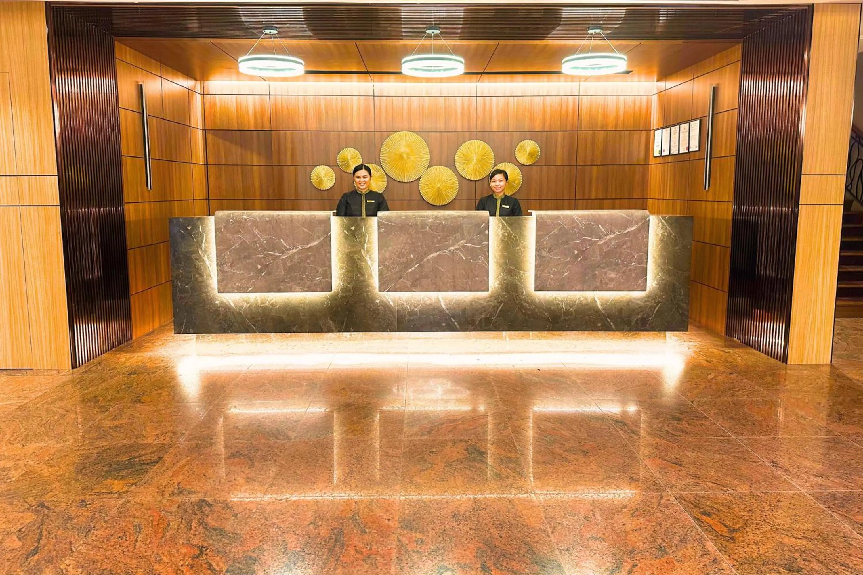 Lobby or reception in Hotel Shangri-la Kota Kinabalu