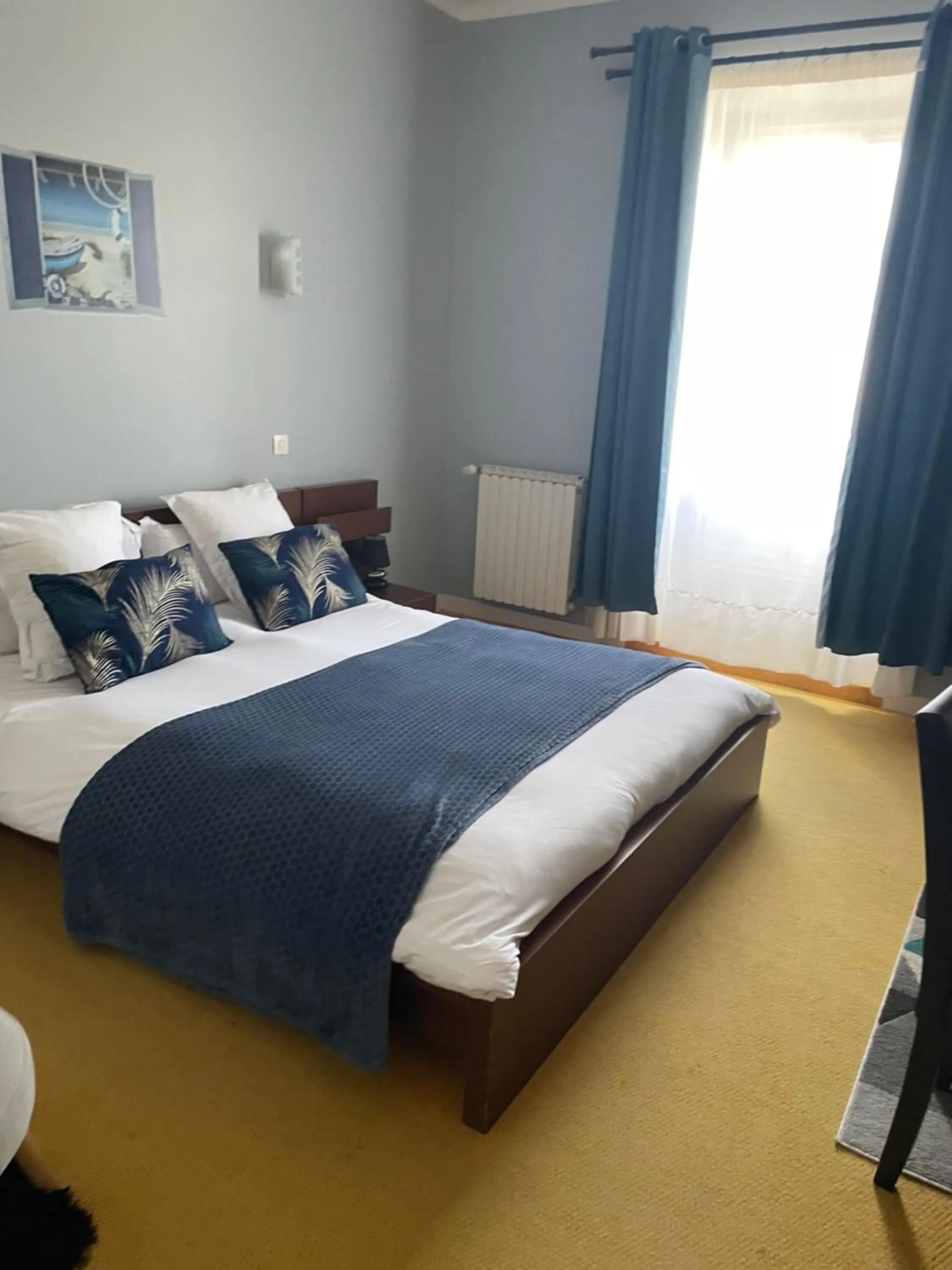 Small Double Room in Les Chambres du Sillon