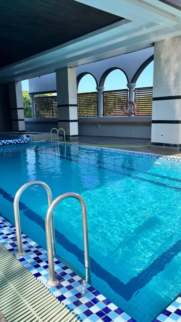 Swimming pool in Langkawi Seaview Hotel