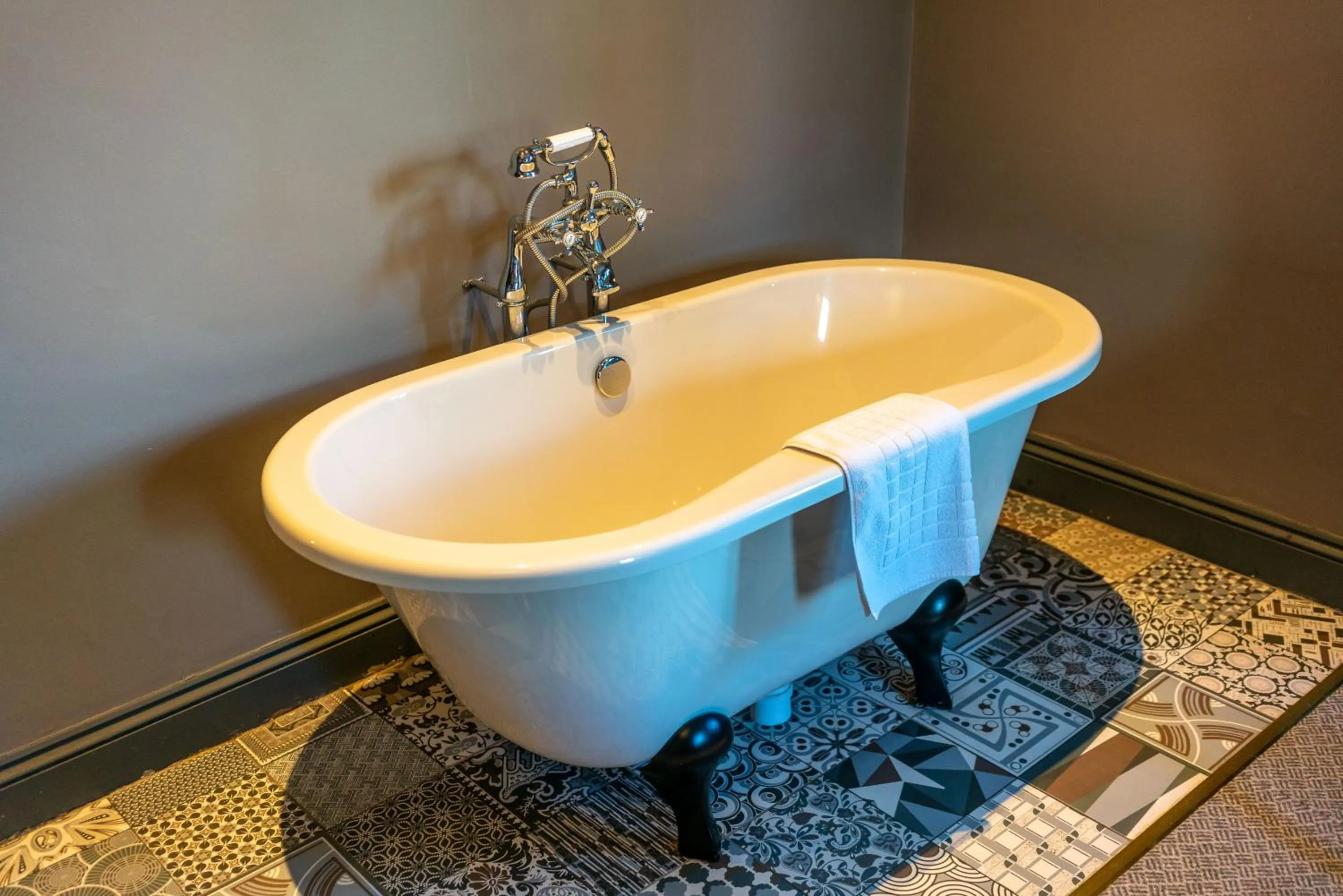 Bathroom in The Mayflower