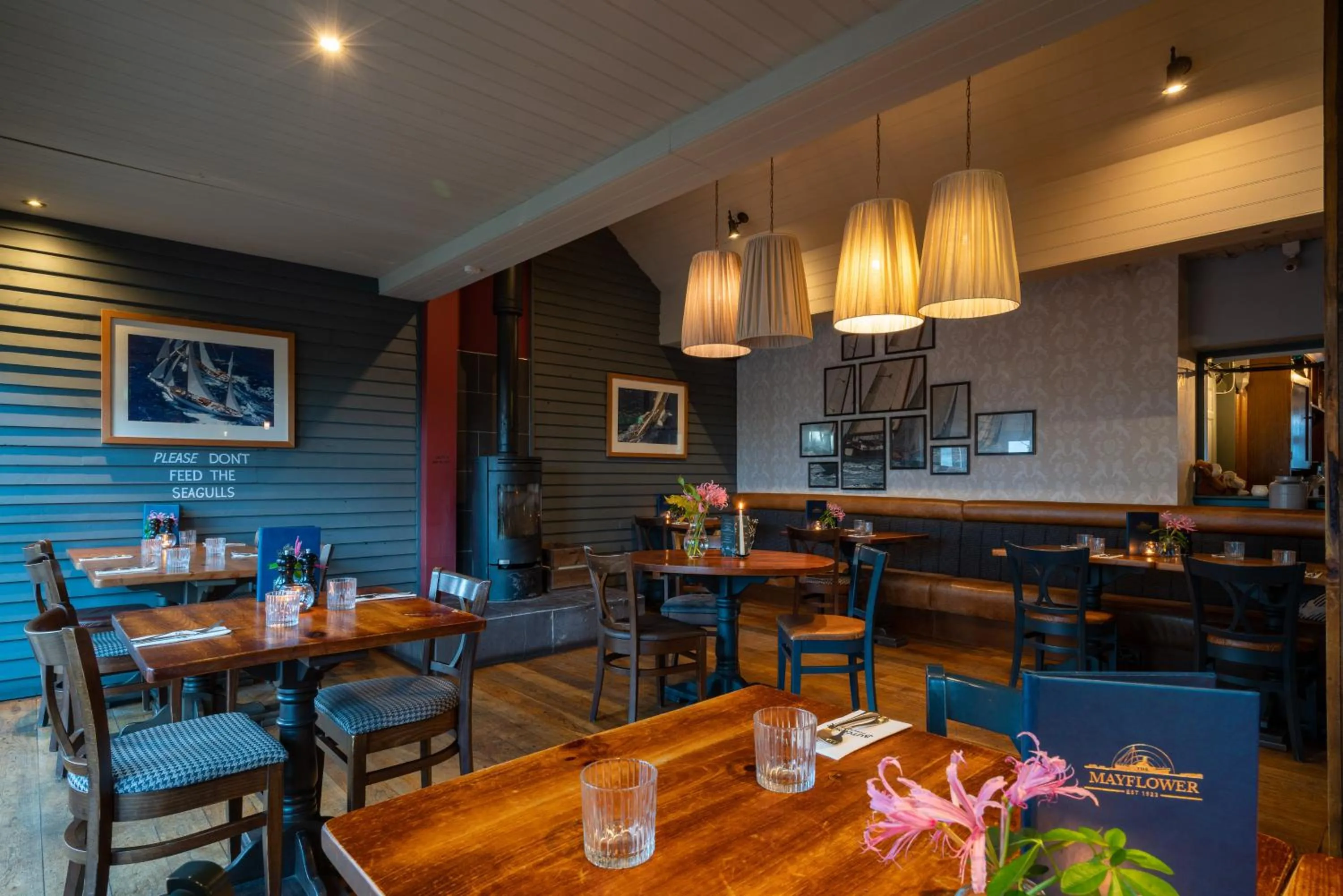 Restaurant/places to eat in The Mayflower