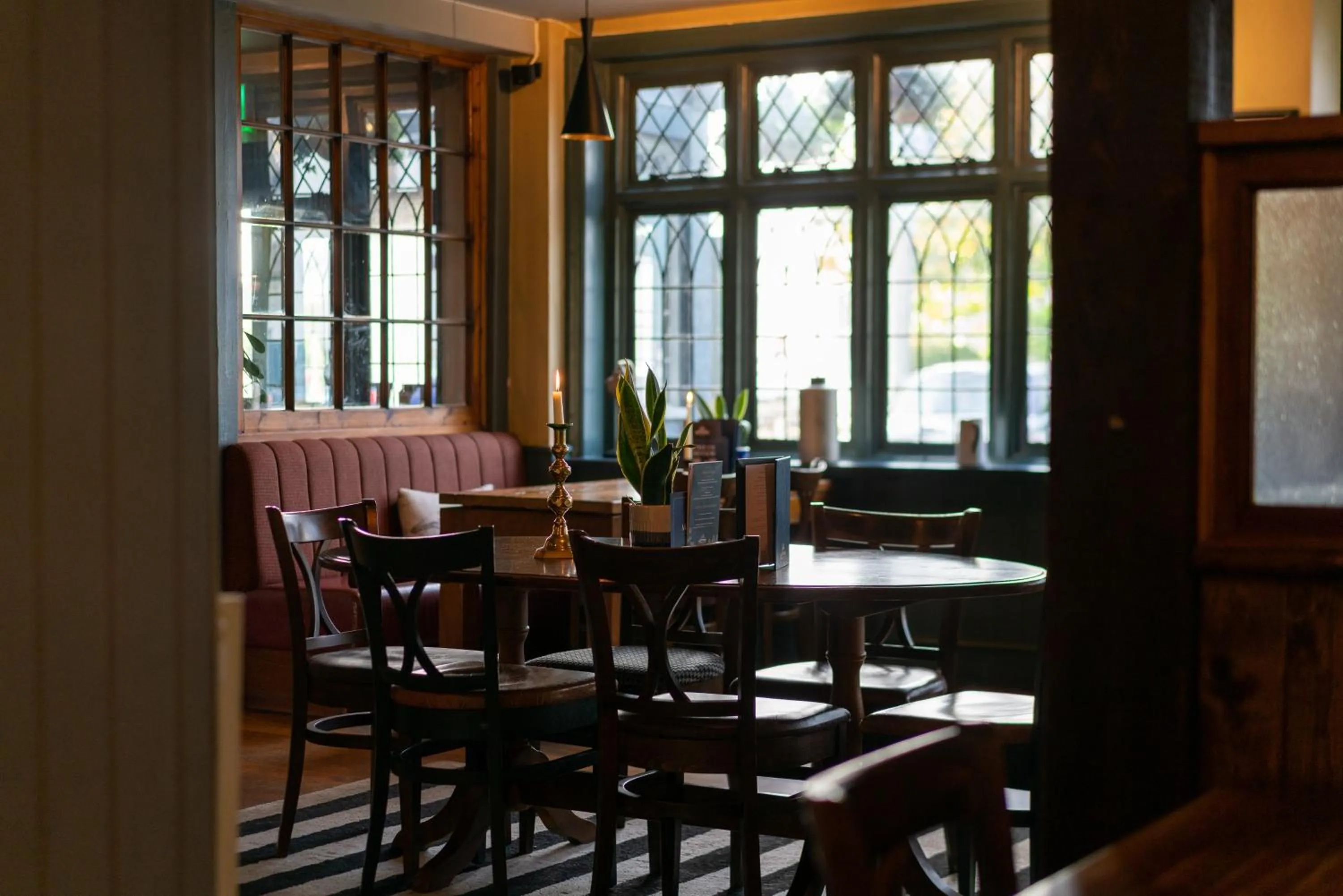 Restaurant/places to eat in The Mayflower