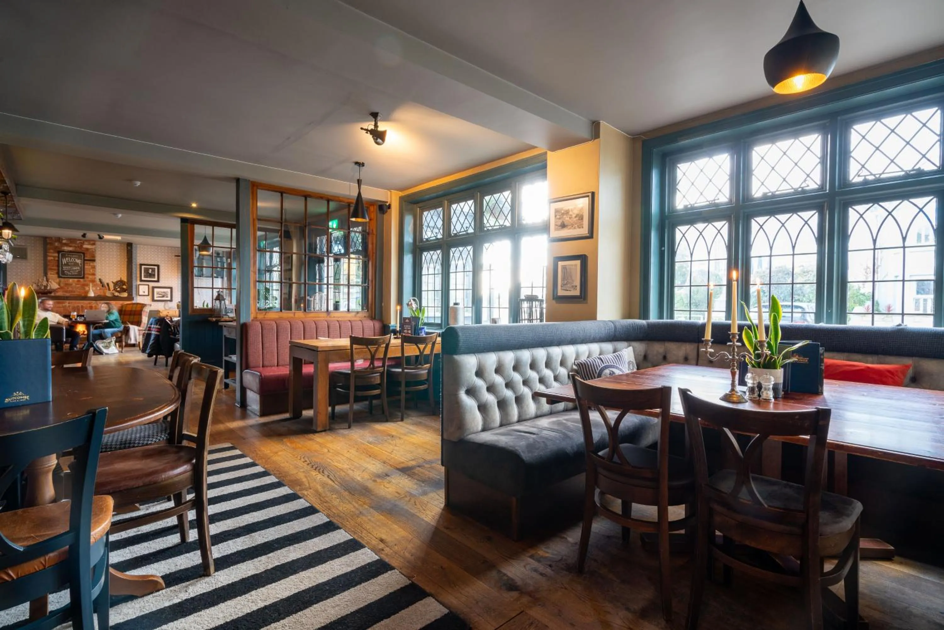 Restaurant/places to eat in The Mayflower