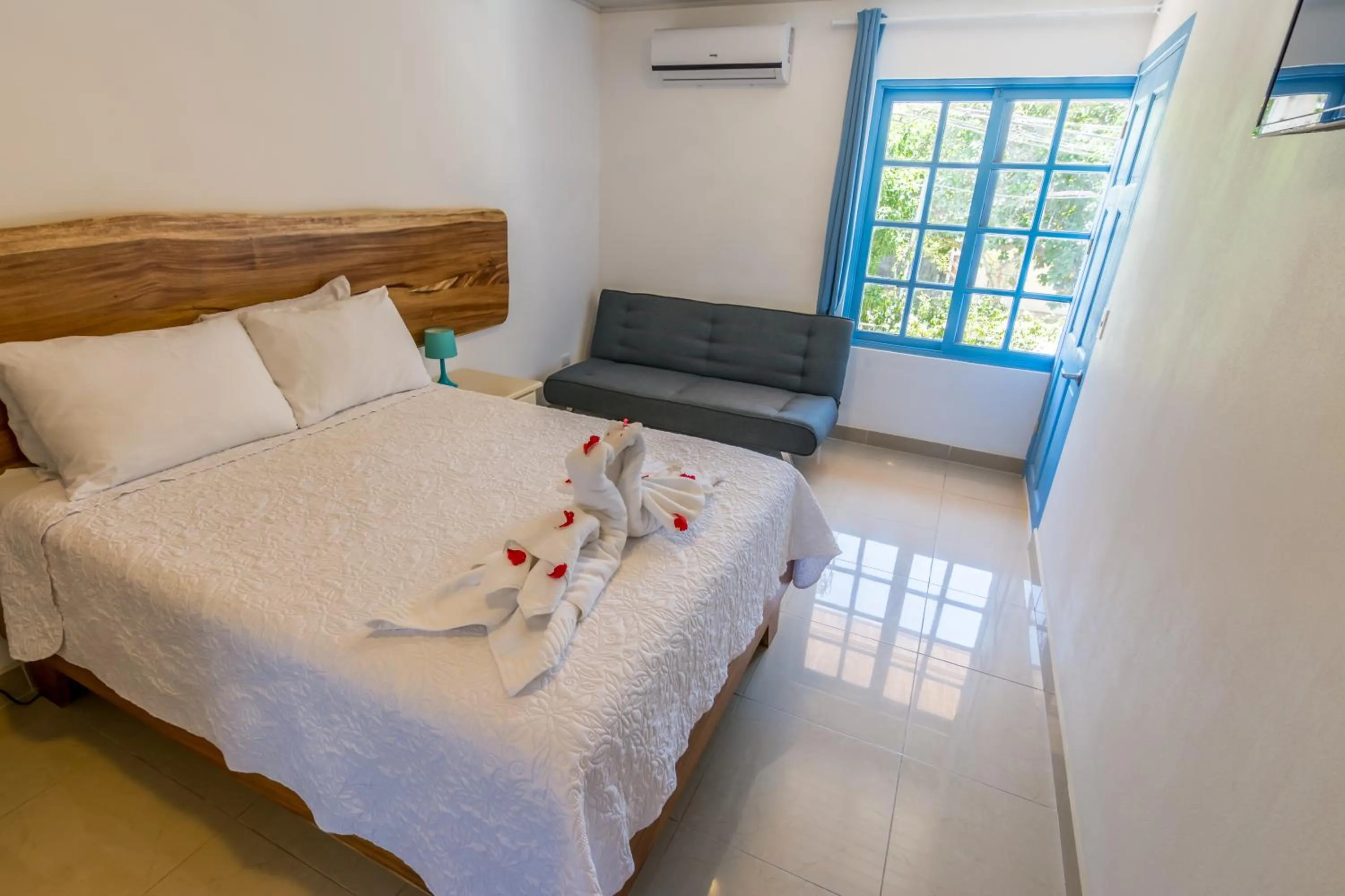 Bed in CLUB IBIZA - Party Hotel & Beach Club