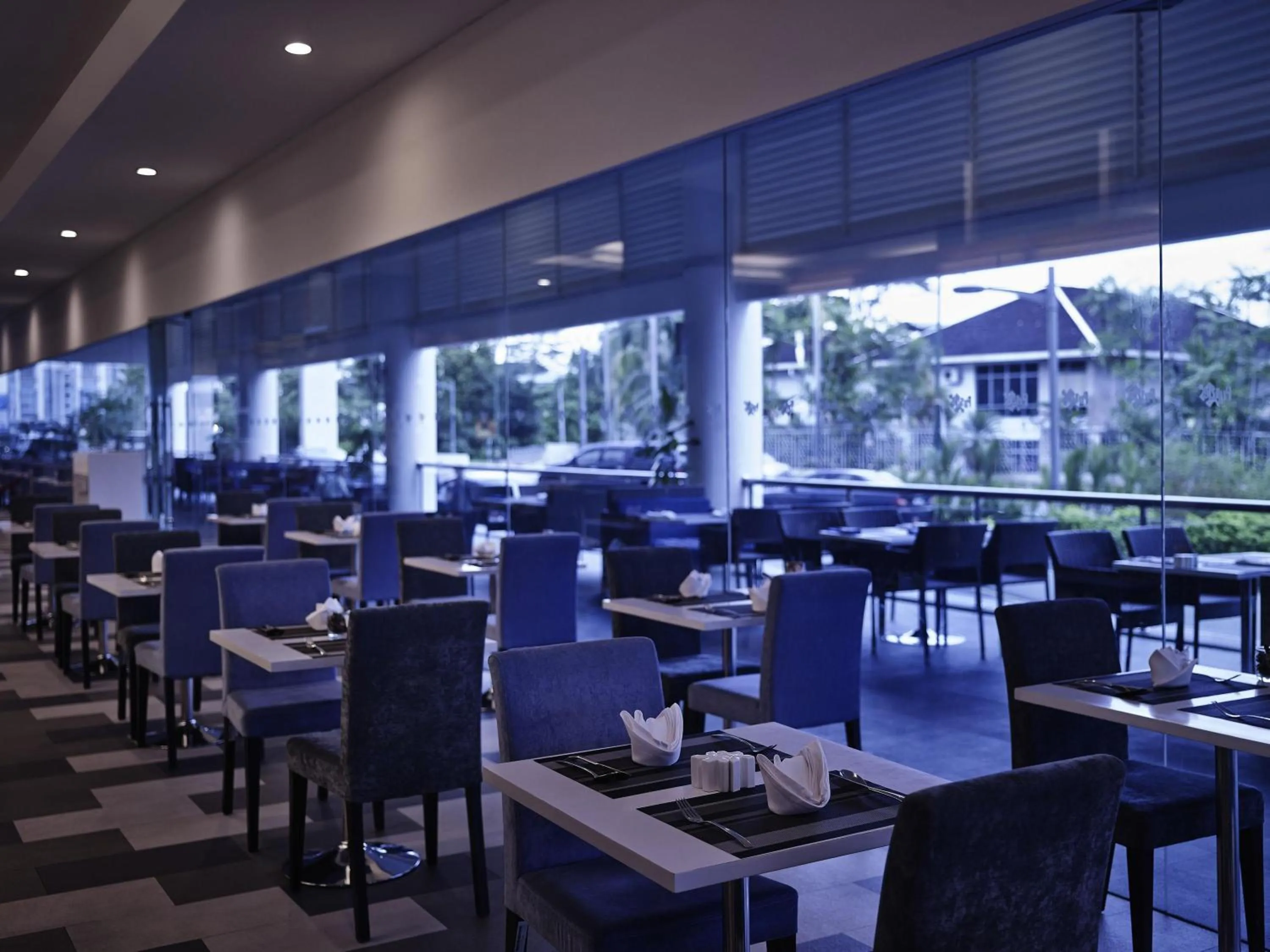 Restaurant/places to eat in Pullman Kuching