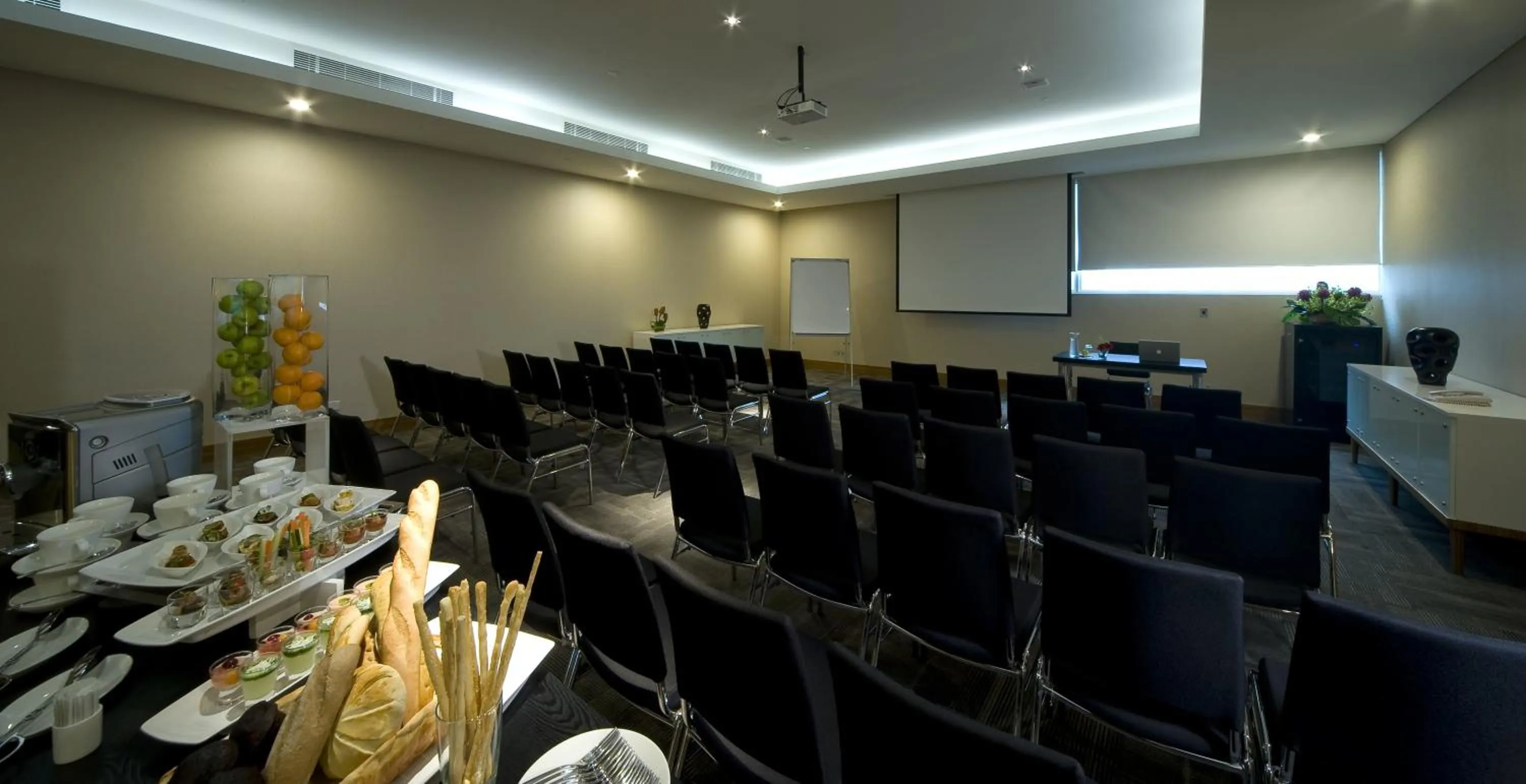 Business facilities in Pullman Kuching