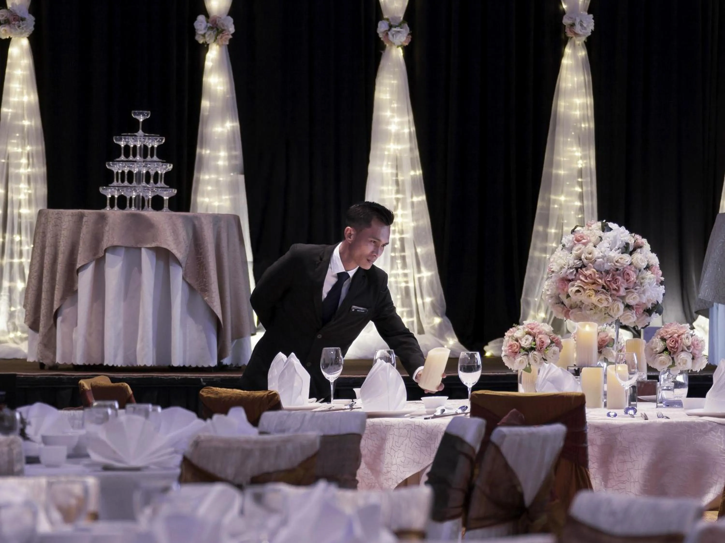 wedding in Pullman Kuching