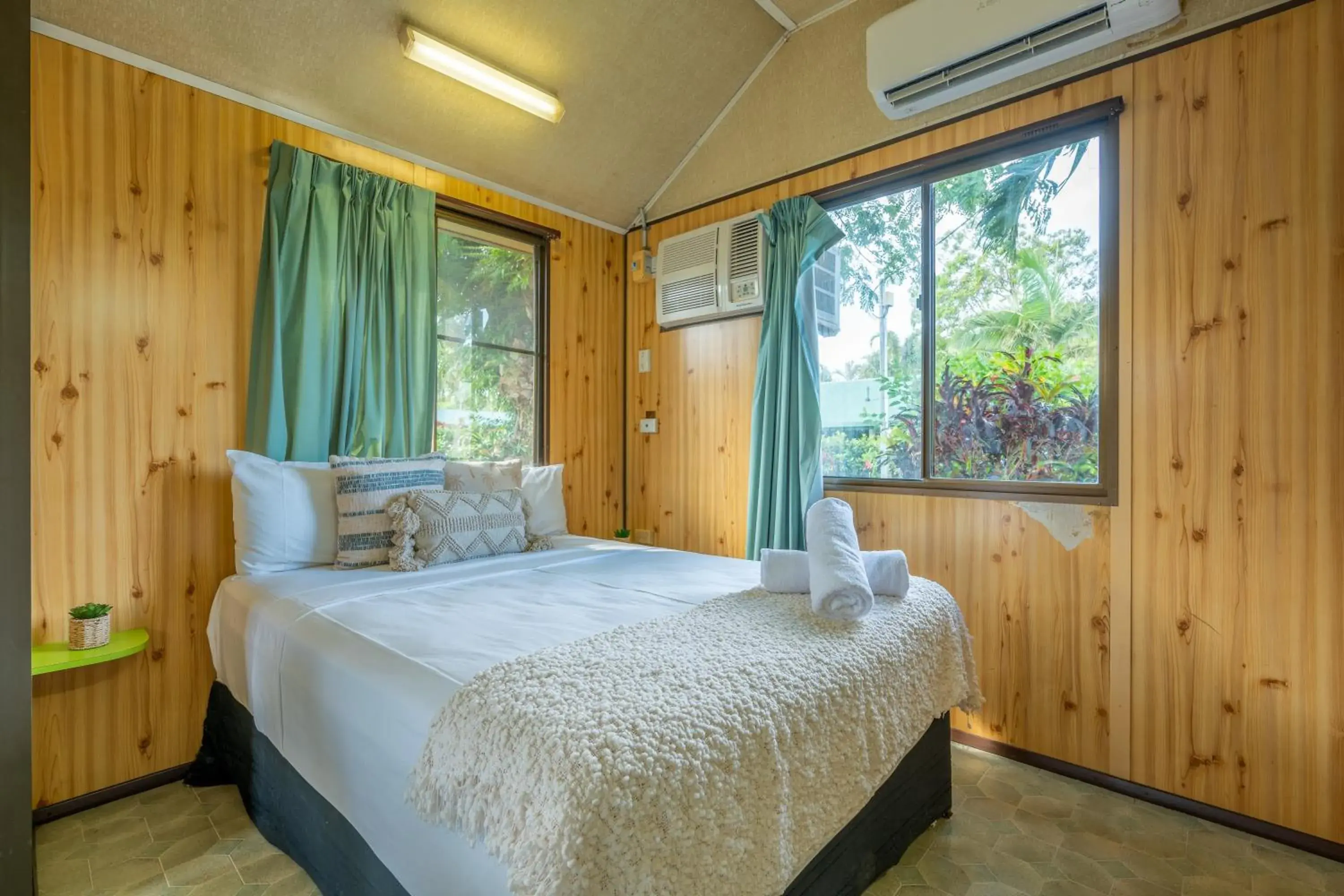 Shack (Studio) in BIG4 Tasman Holiday Parks - South Mission Beach Shack (Studio) in BIG4 Tasman Holiday Parks - South Mission Beach