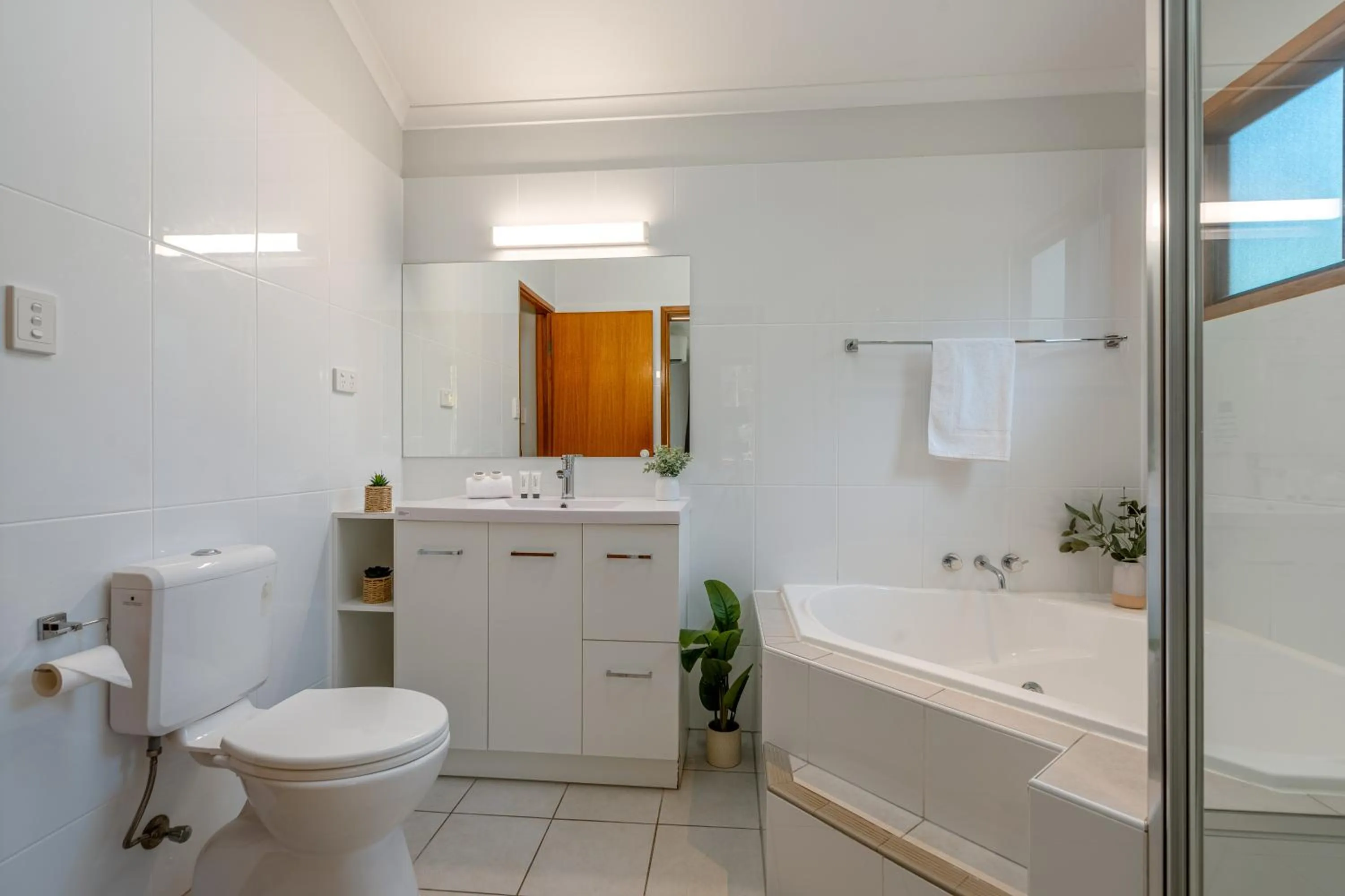 Shower in BIG4 Tasman Holiday Parks - South Mission Beach