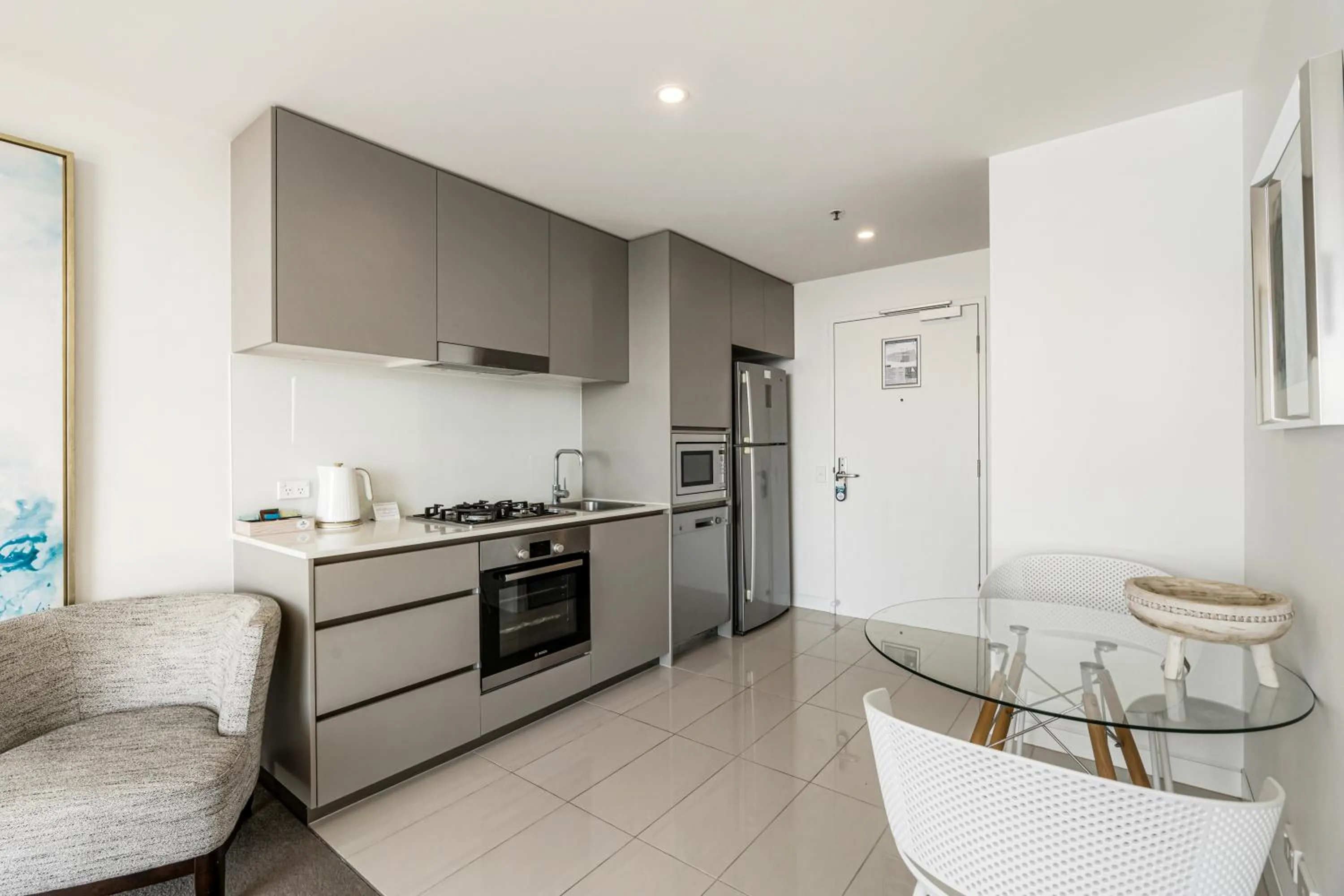 Kitchen or kitchenette in Rhapsody Resort - Official