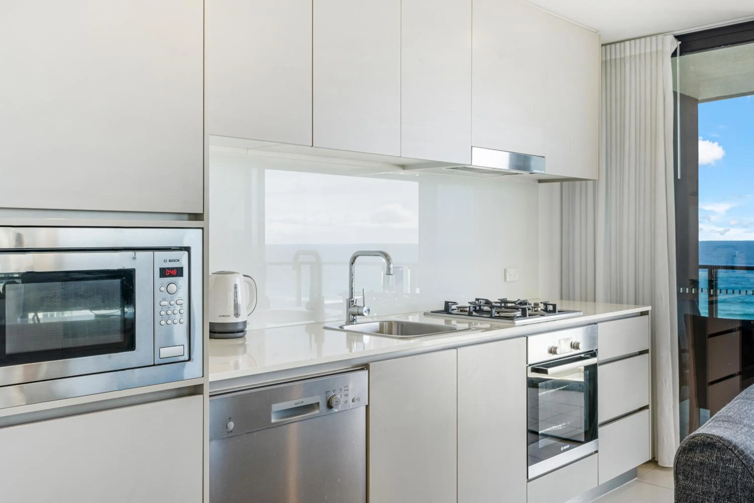 Kitchen or kitchenette in Rhapsody Resort - Official