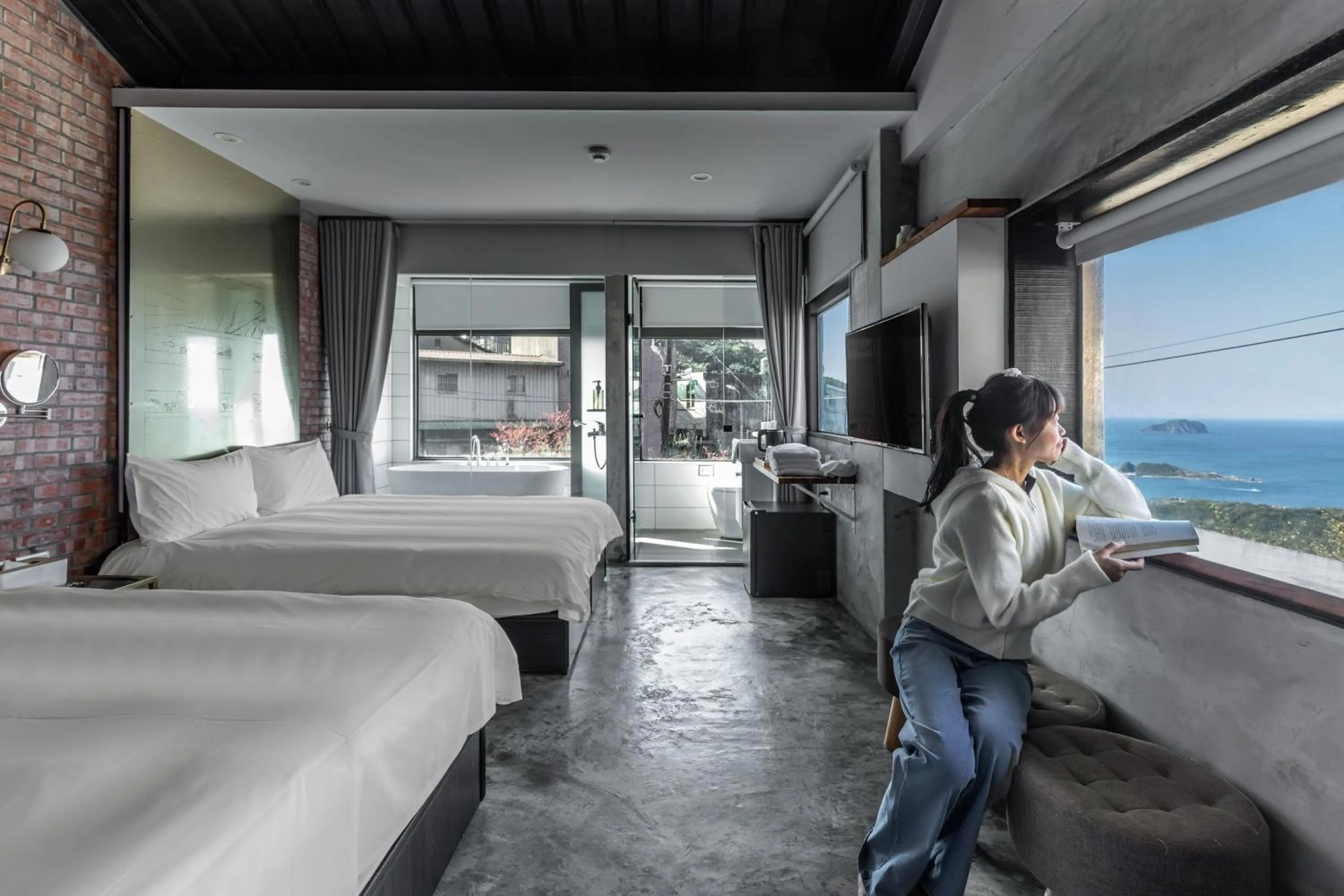 Photo of the whole room in Jiufen The Ore Smart Stay