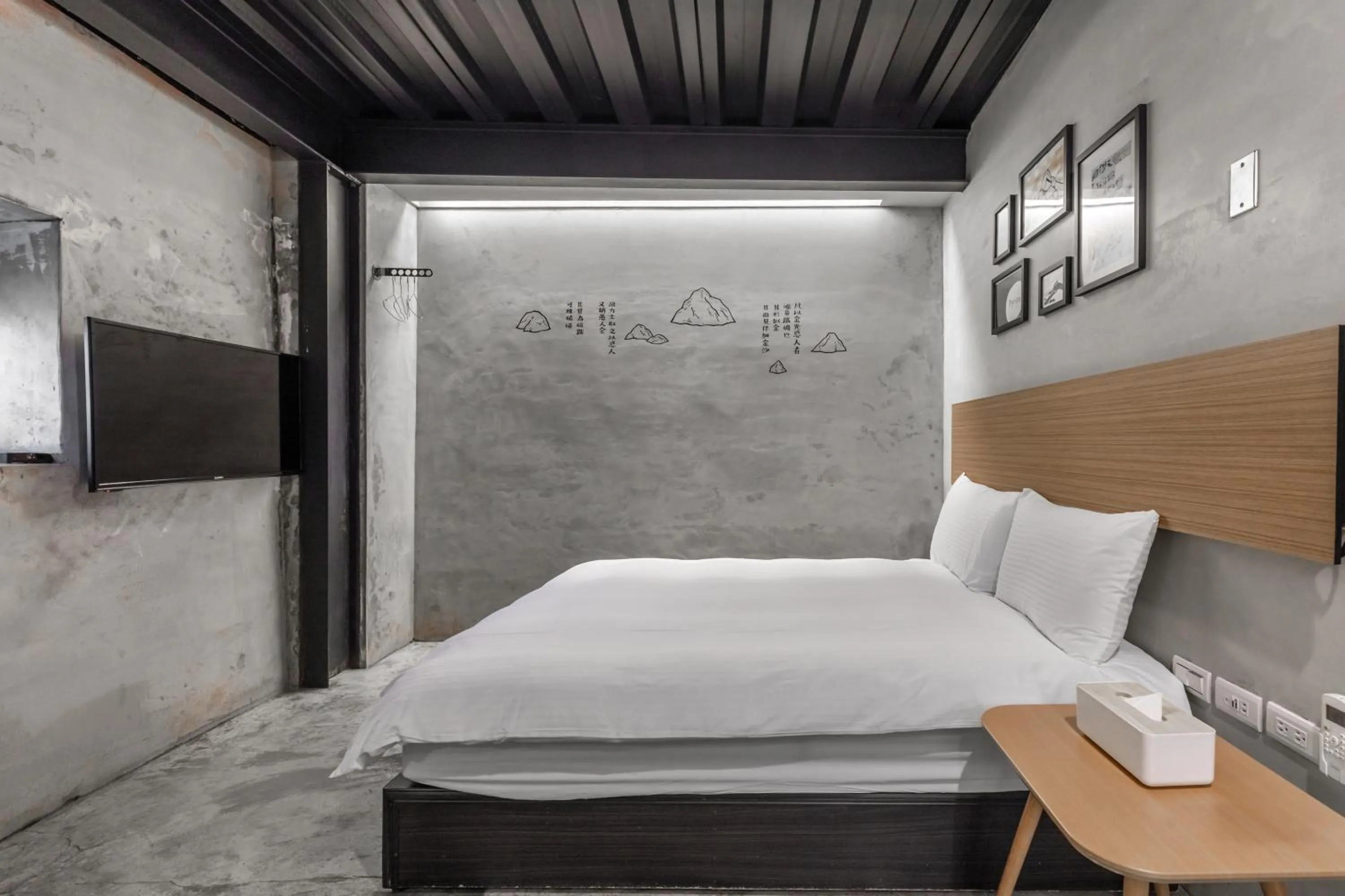 Photo of the whole room, Bed in Jiufen The Ore Smart Stay