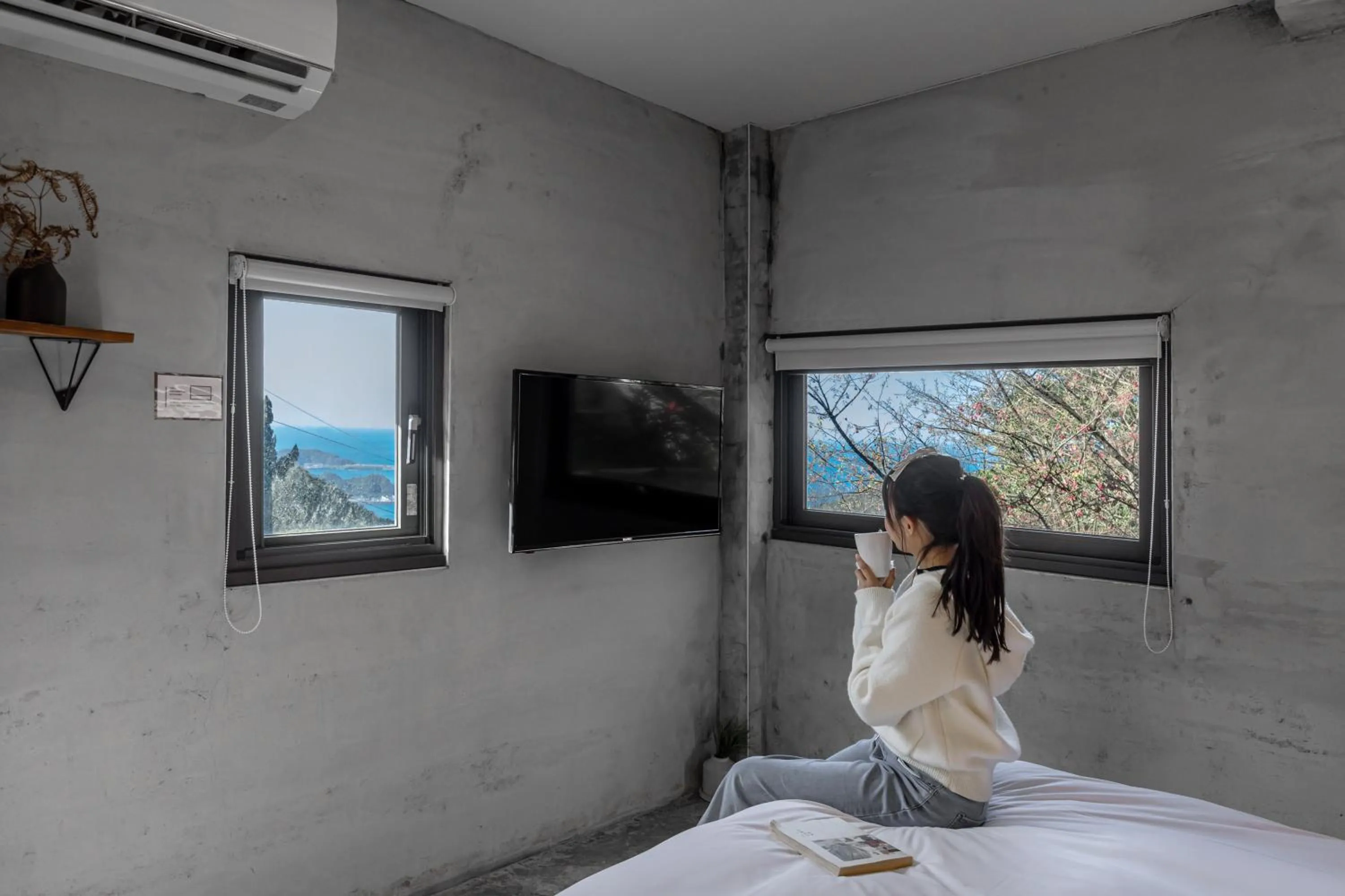 Photo of the whole room in Jiufen The Ore Smart Stay