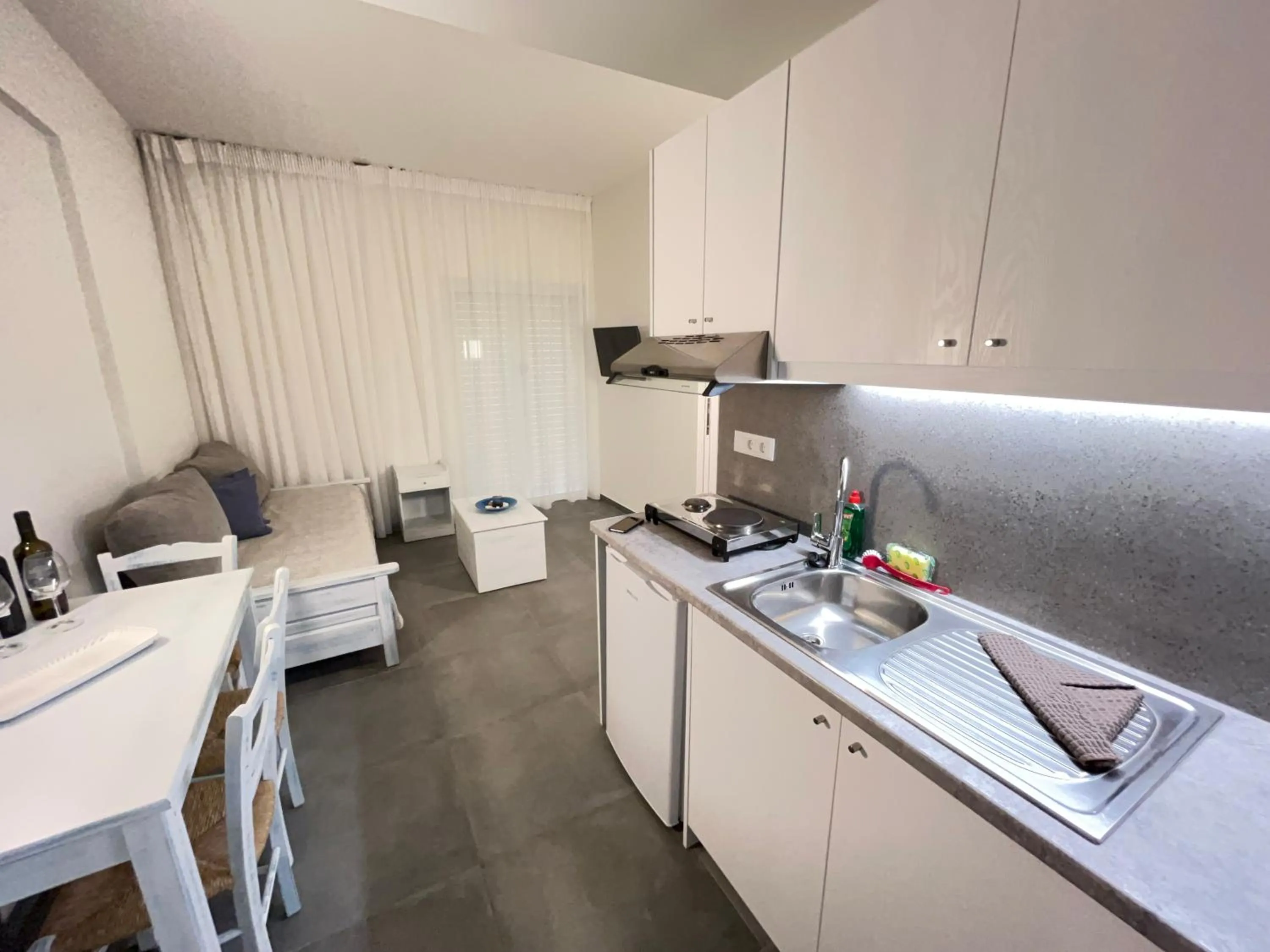 Kitchen or kitchenette in Niriides