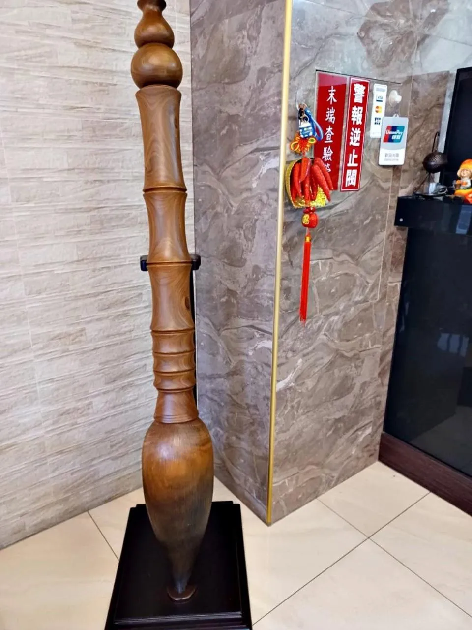 Decorative detail in Crystal Hotel