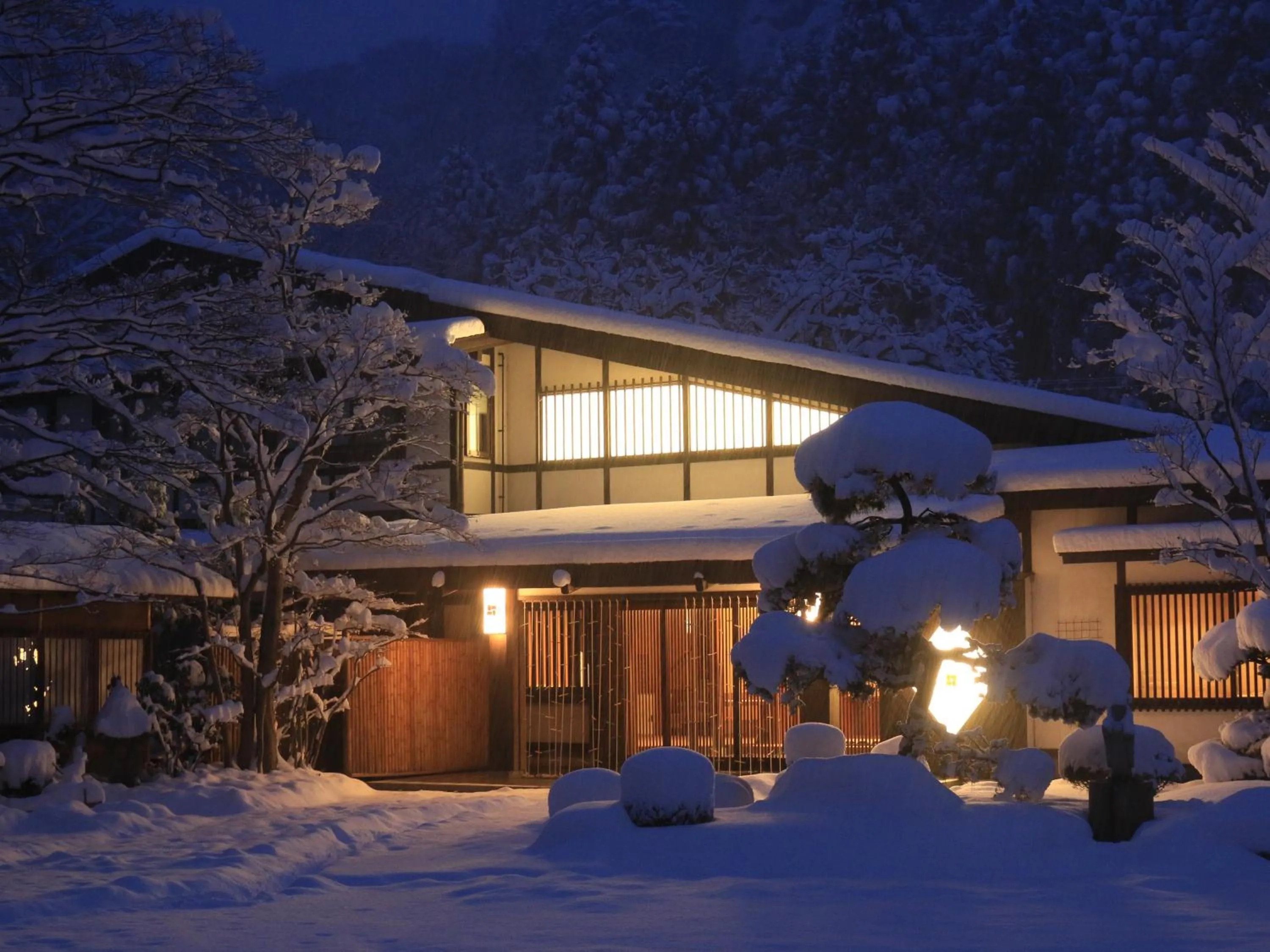 Facade/entrance in Itamuro Onsen Daikokuya