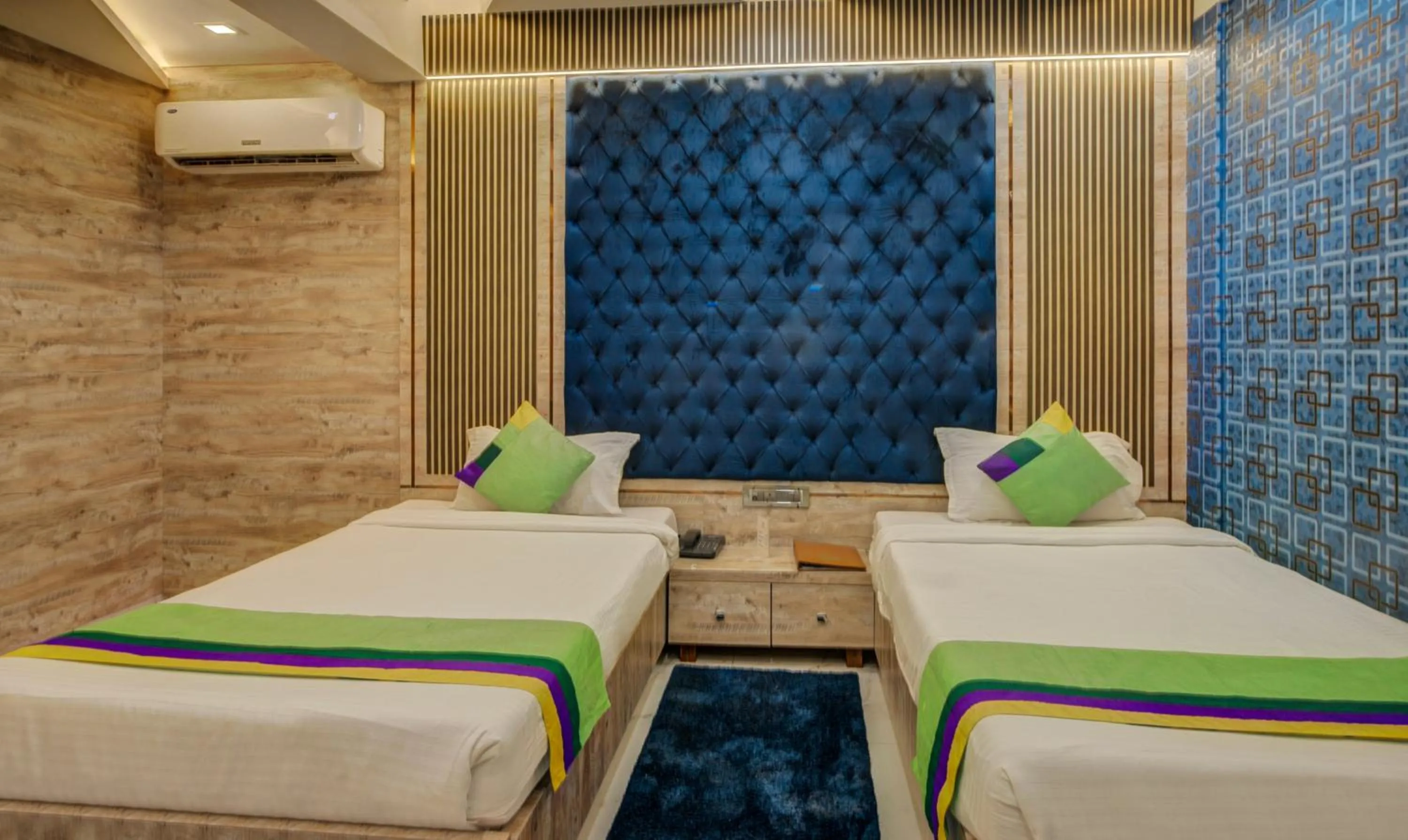 Bedroom, Bed in Treebo Orion Sapphire, Beck Bagan