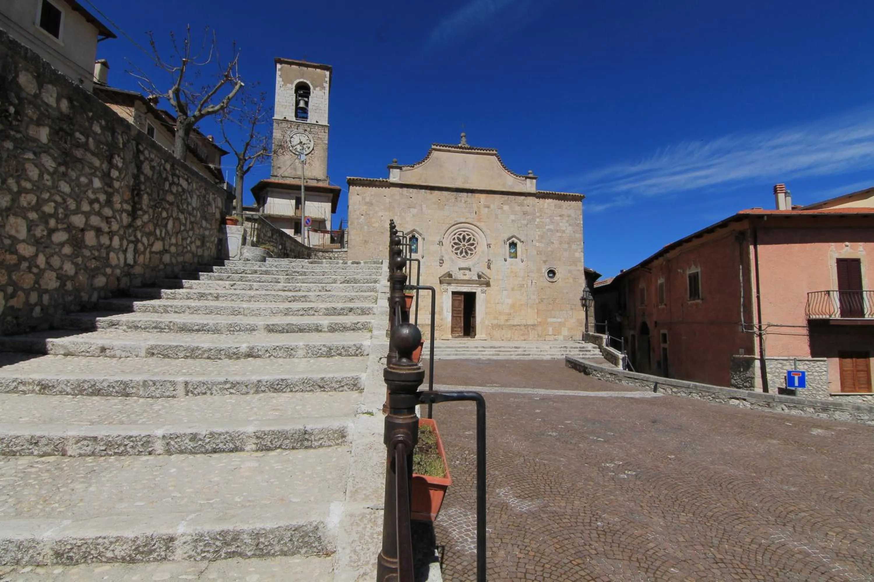 Nearby landmark in FILIPPONE HOTEL&RISTORANTE