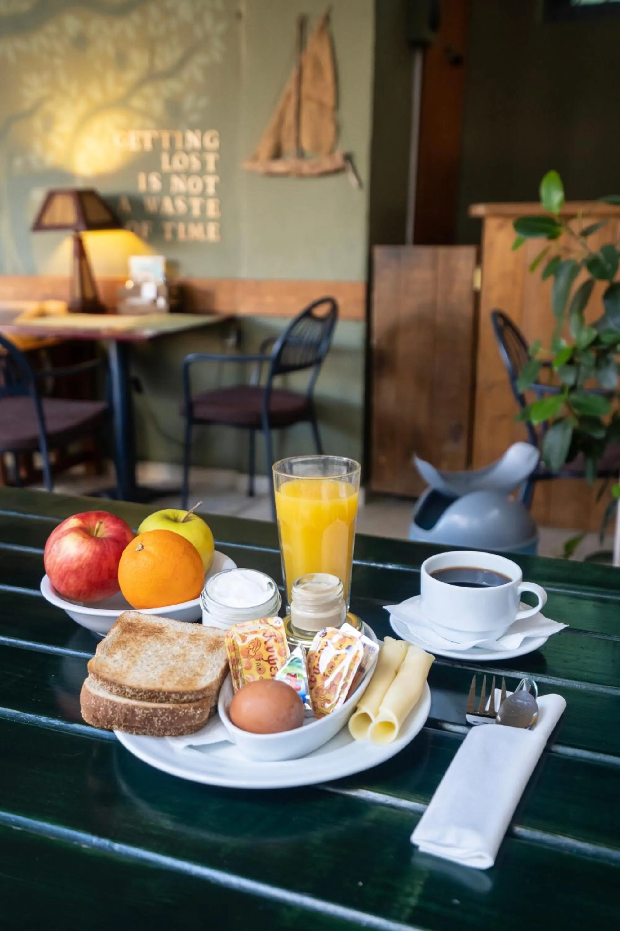 Restaurant/places to eat in RentRooms Thessaloniki