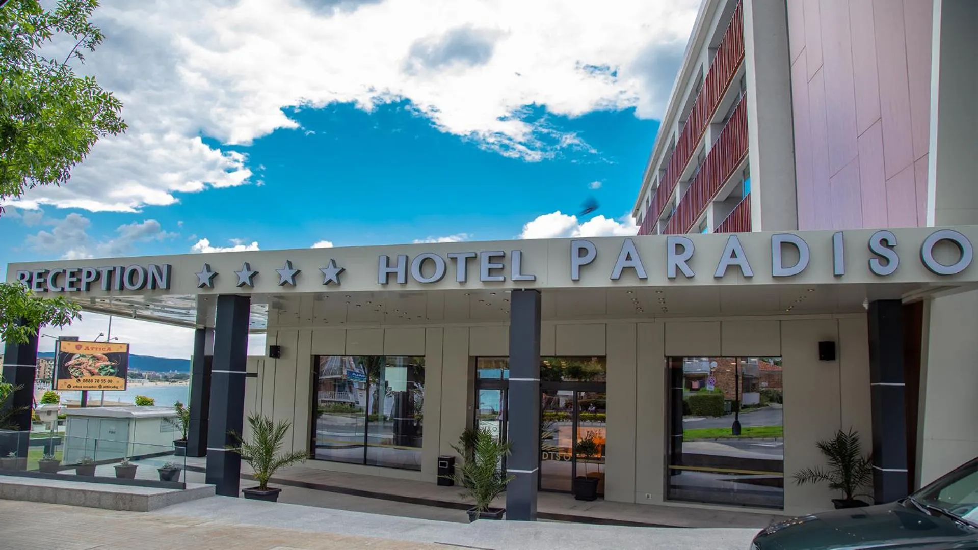 Lobby or reception in Aparthotel Paradiso