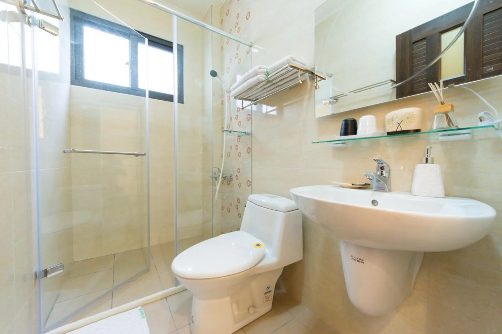 Bathroom in 醇境民宿市區車庫停車場