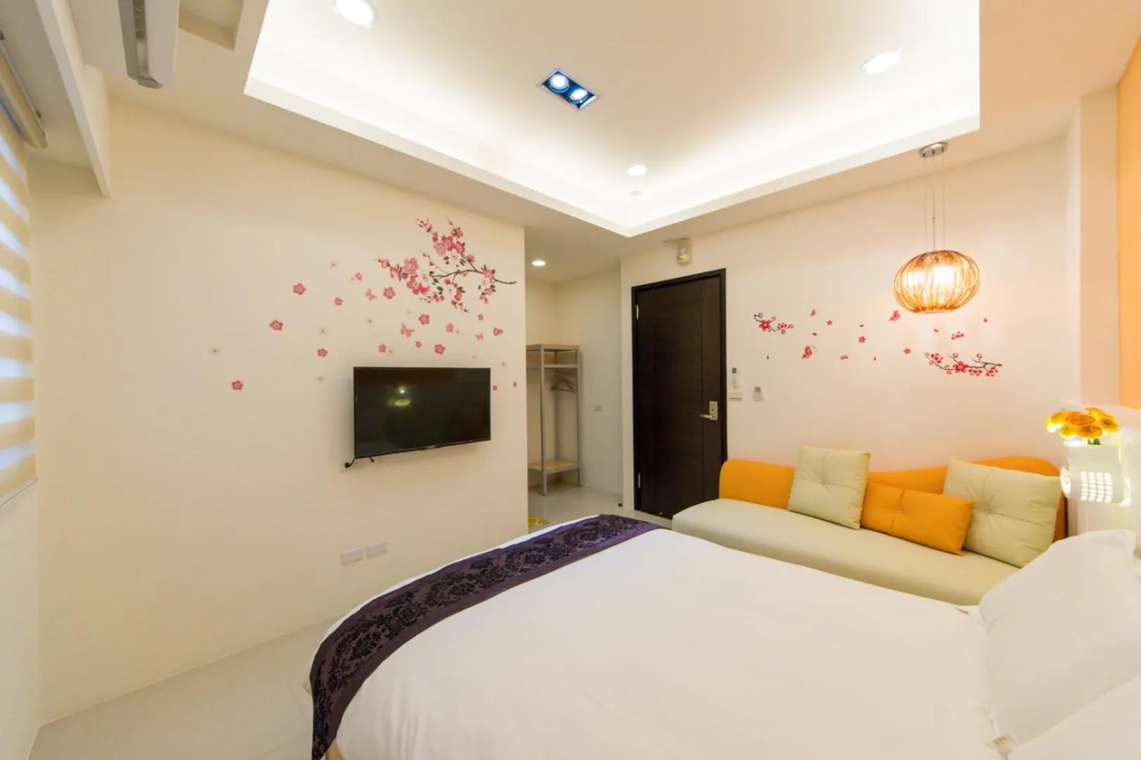 bunk bed, Bed in 醇境民宿市區車庫停車場