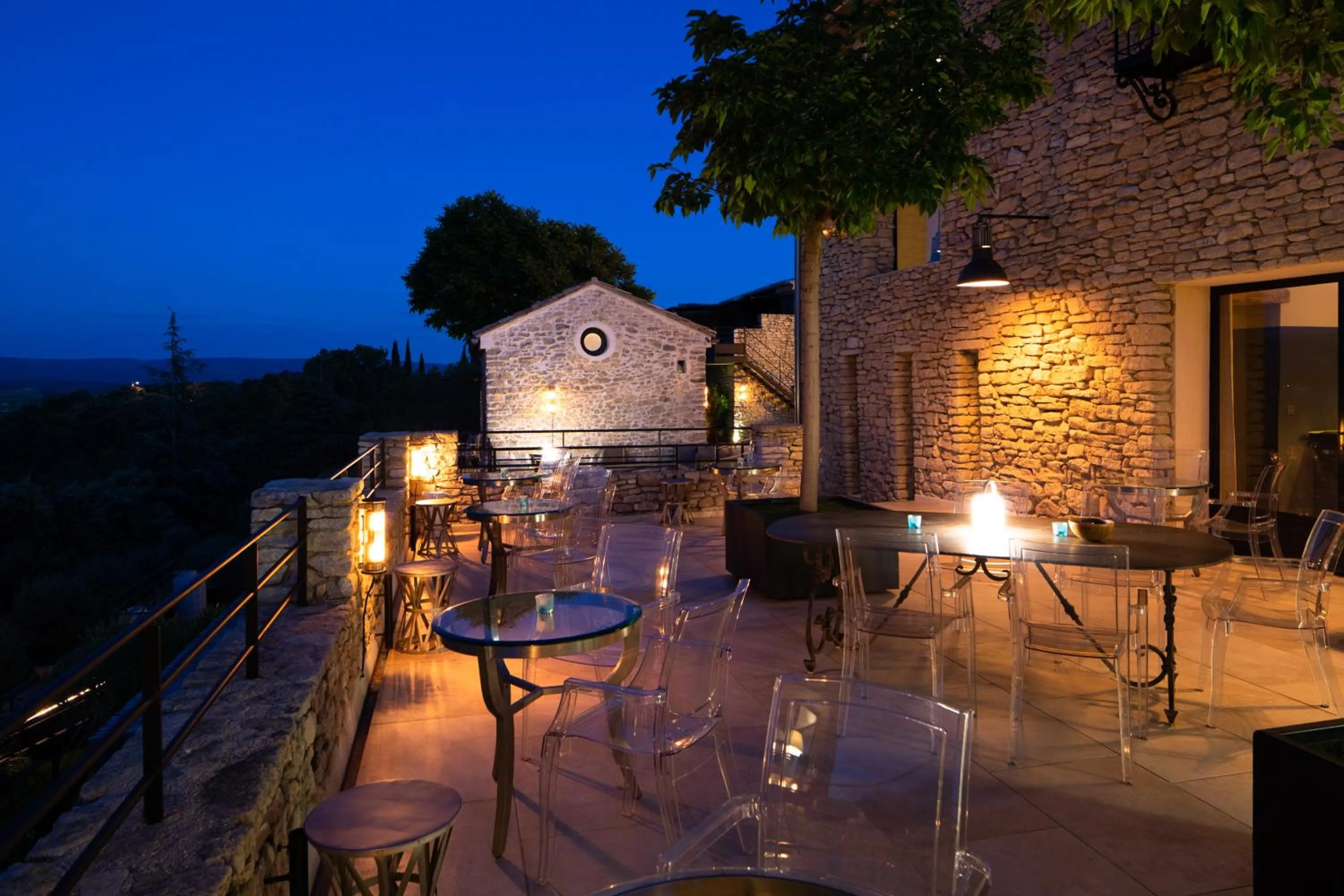 Patio in Hôtel La Maison de Crillon